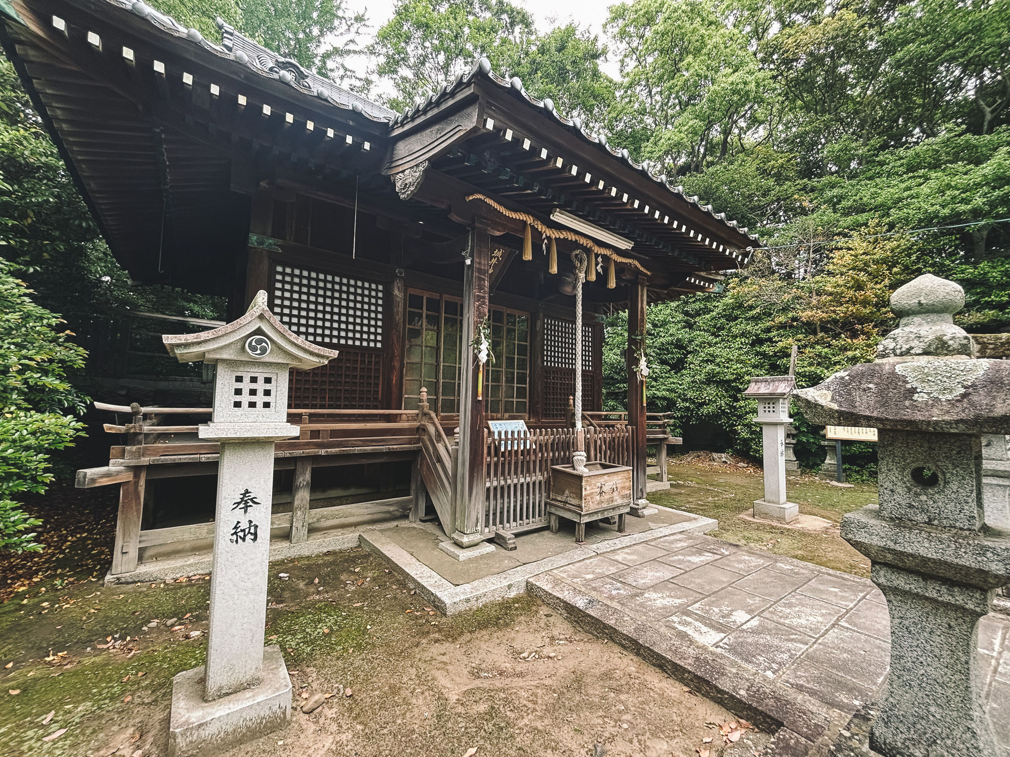 豊前の名将、城井谷（きいだに）の主・宇都宮鎮房と家臣を祀る、中津城の城井神社と扇城神社に行ってきました