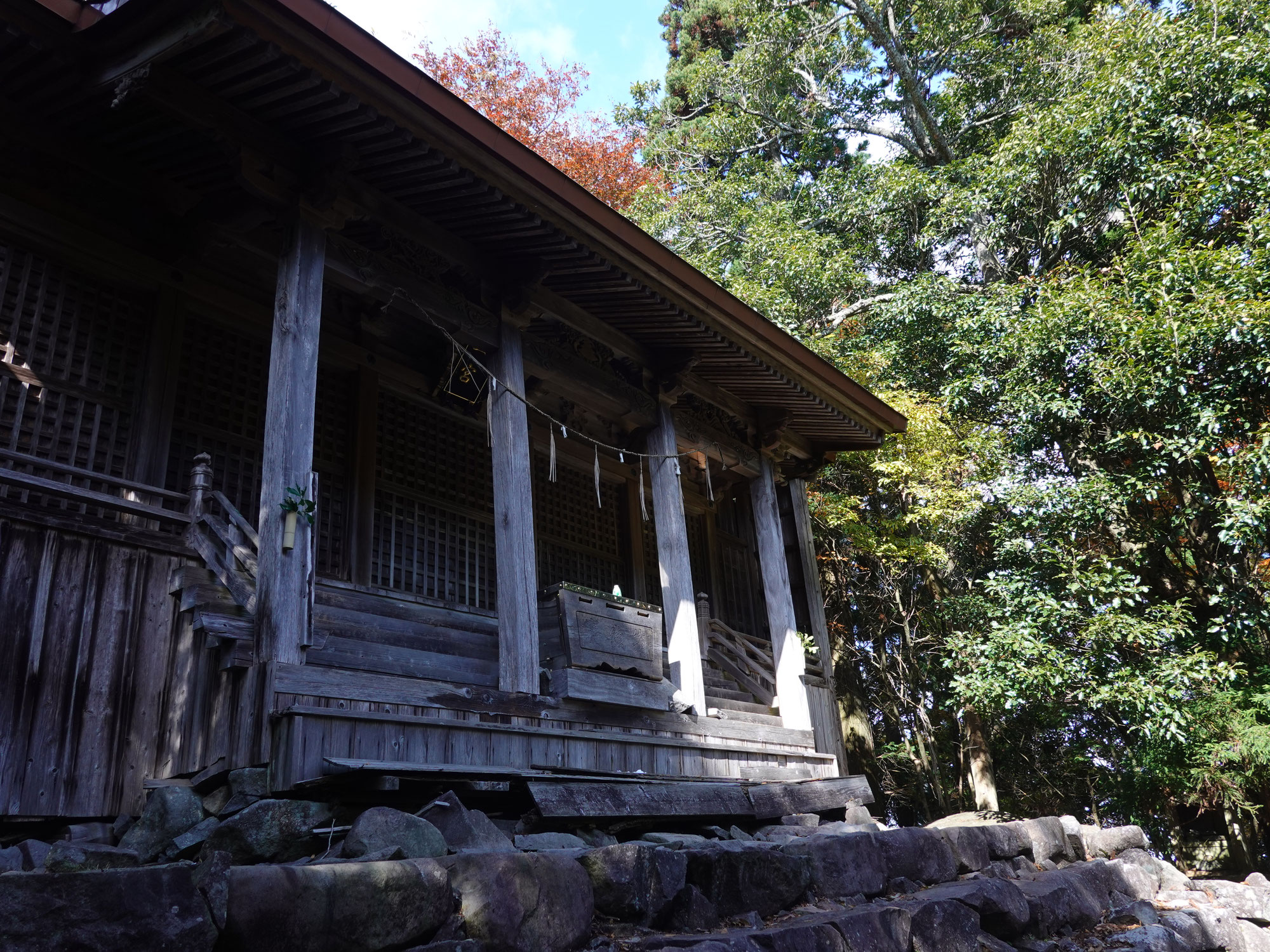 豊前市の代表的なパワースポットといえば求菩堤山(くぼてさん)