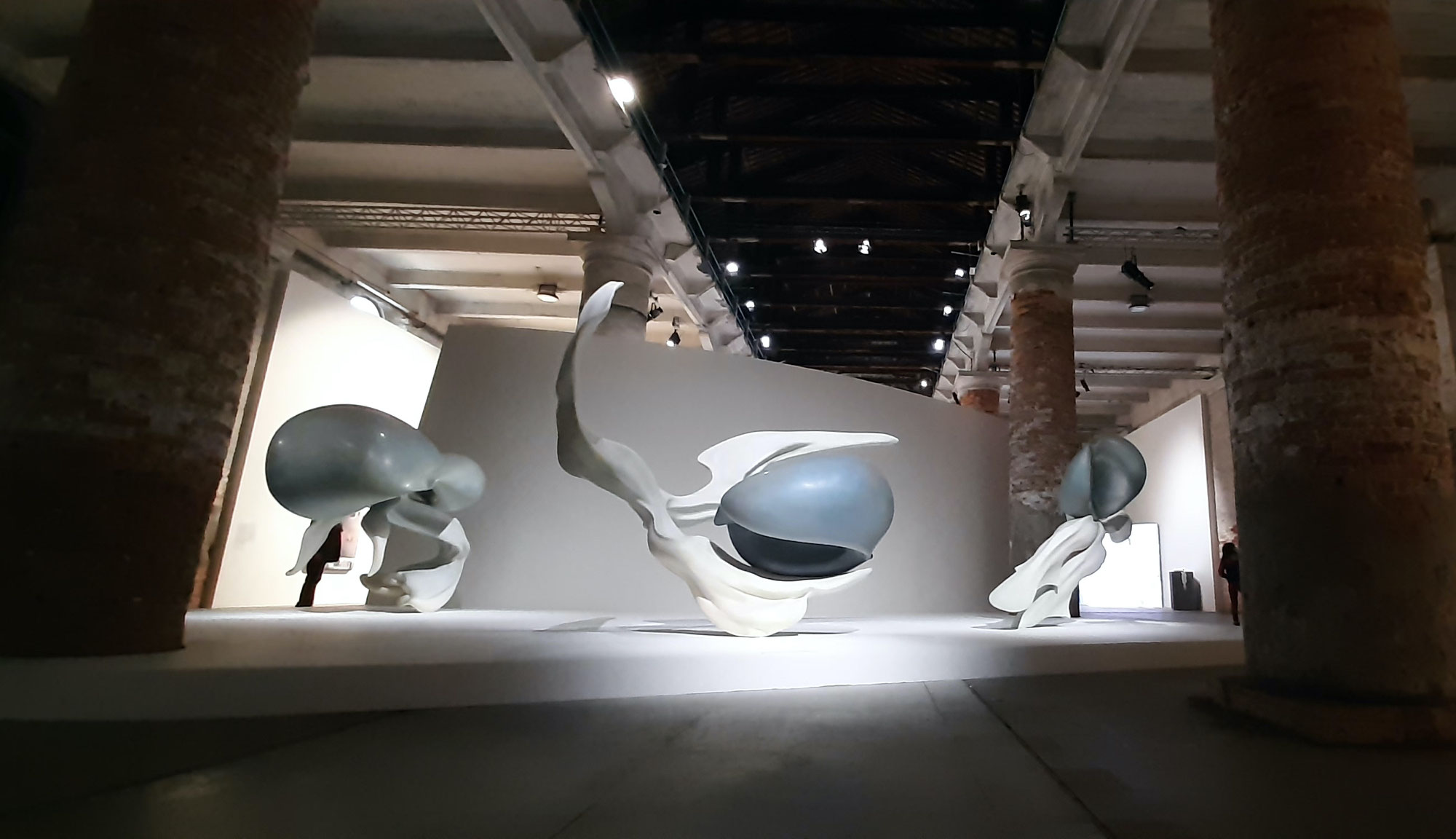 Biennale di Venezia " The milk of Dreams " : why is it so special and what you shouldn't miss