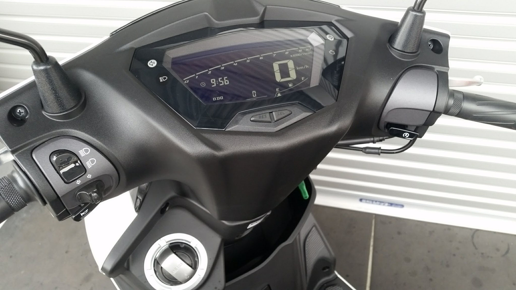 新型　シグナスX125入荷しました