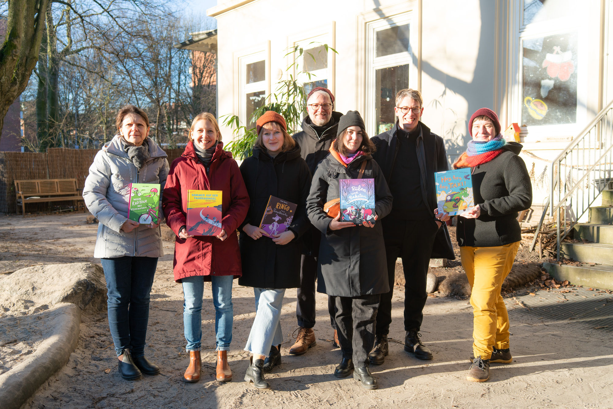 mairisch spendet 1.000 Kinderbücher an Elbkinder-Kitas