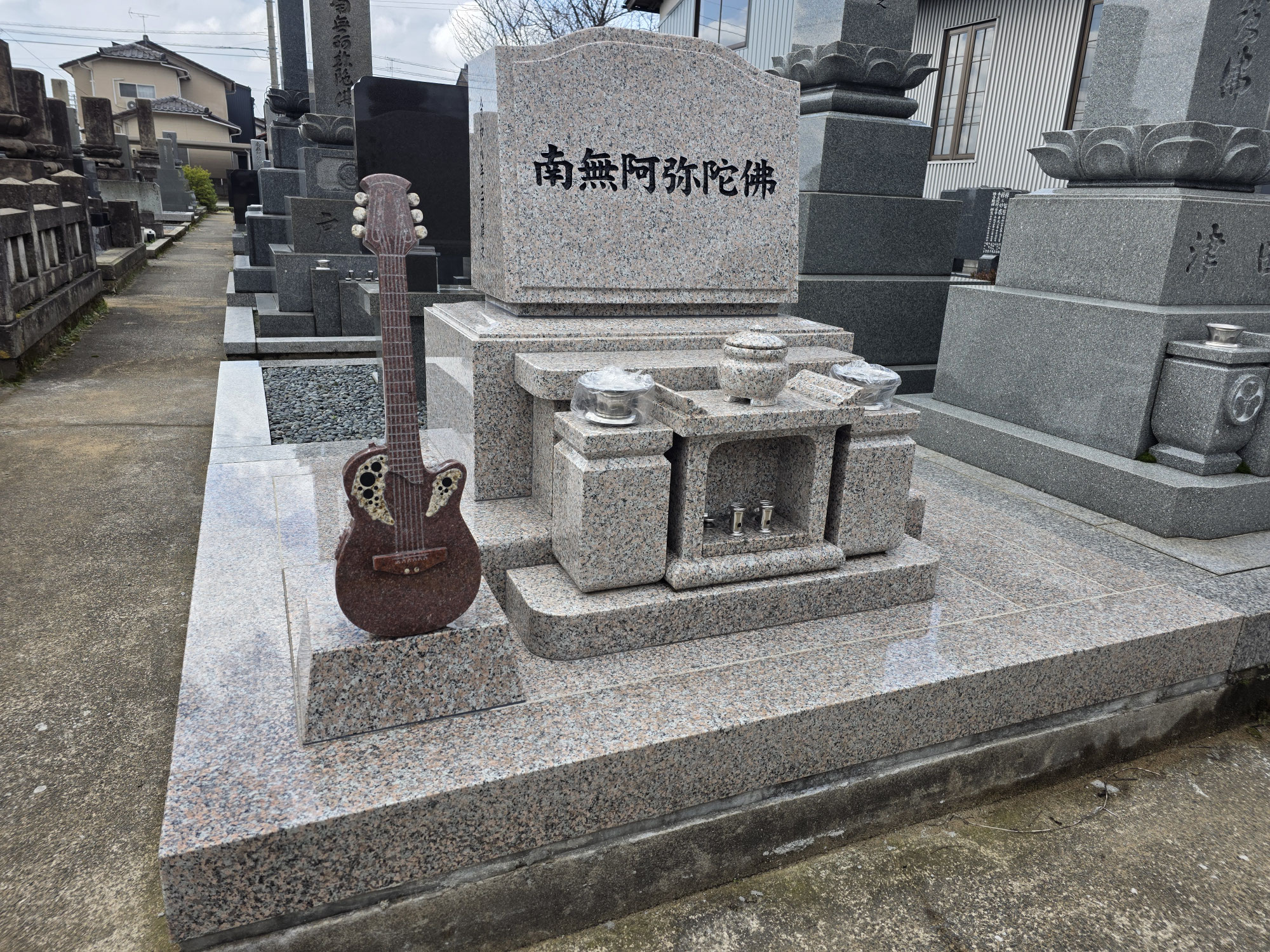 素敵なお墓出来ました。