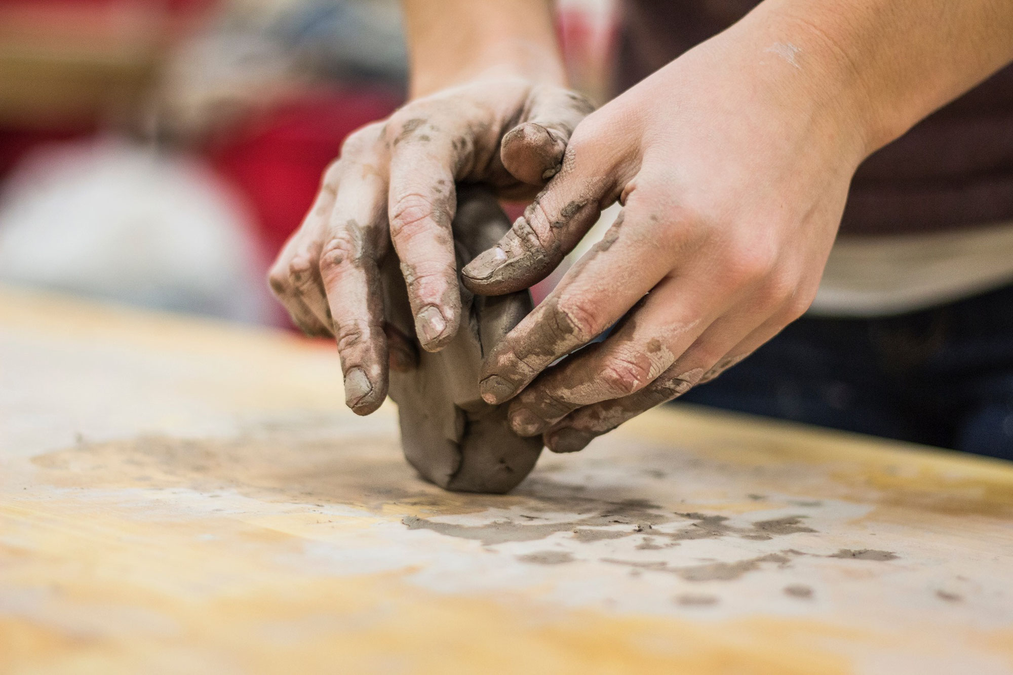 Descubre los Beneficios de Hacer Cerámica