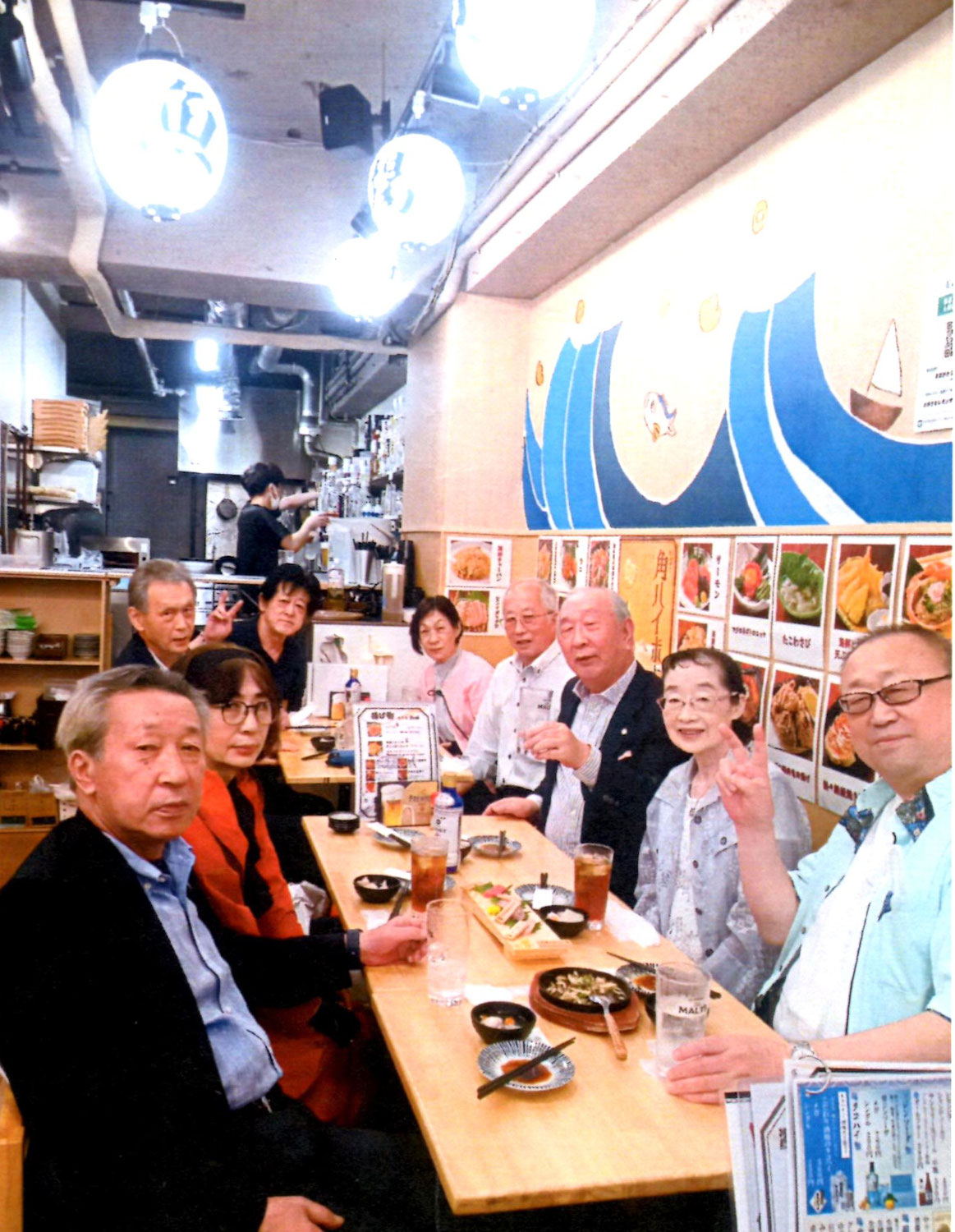 19回生は総会終了後、店を探して二次会開宴