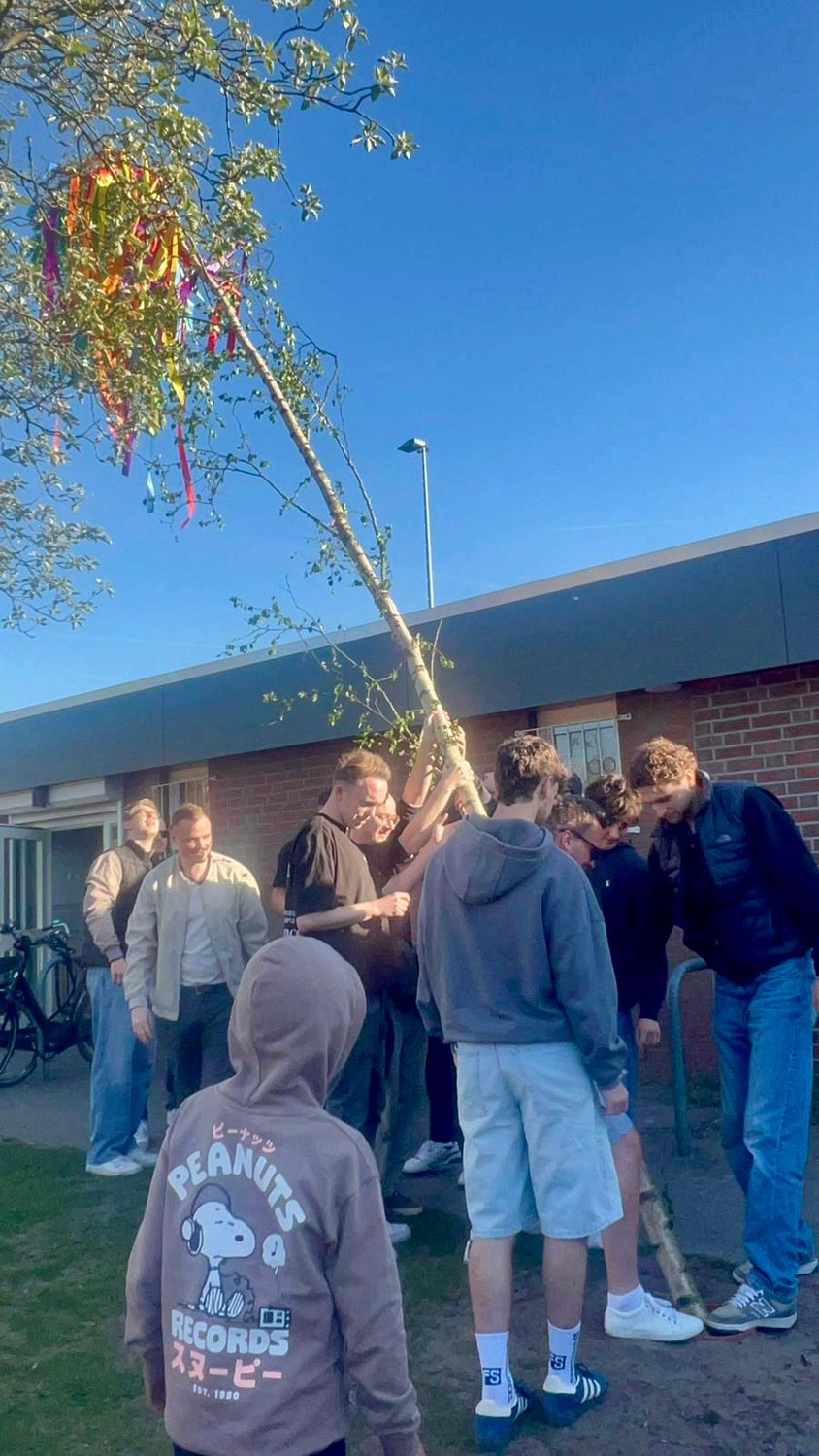 Rückblick auf das Maibaumaufstellen beim TV Stuhr am 30. April