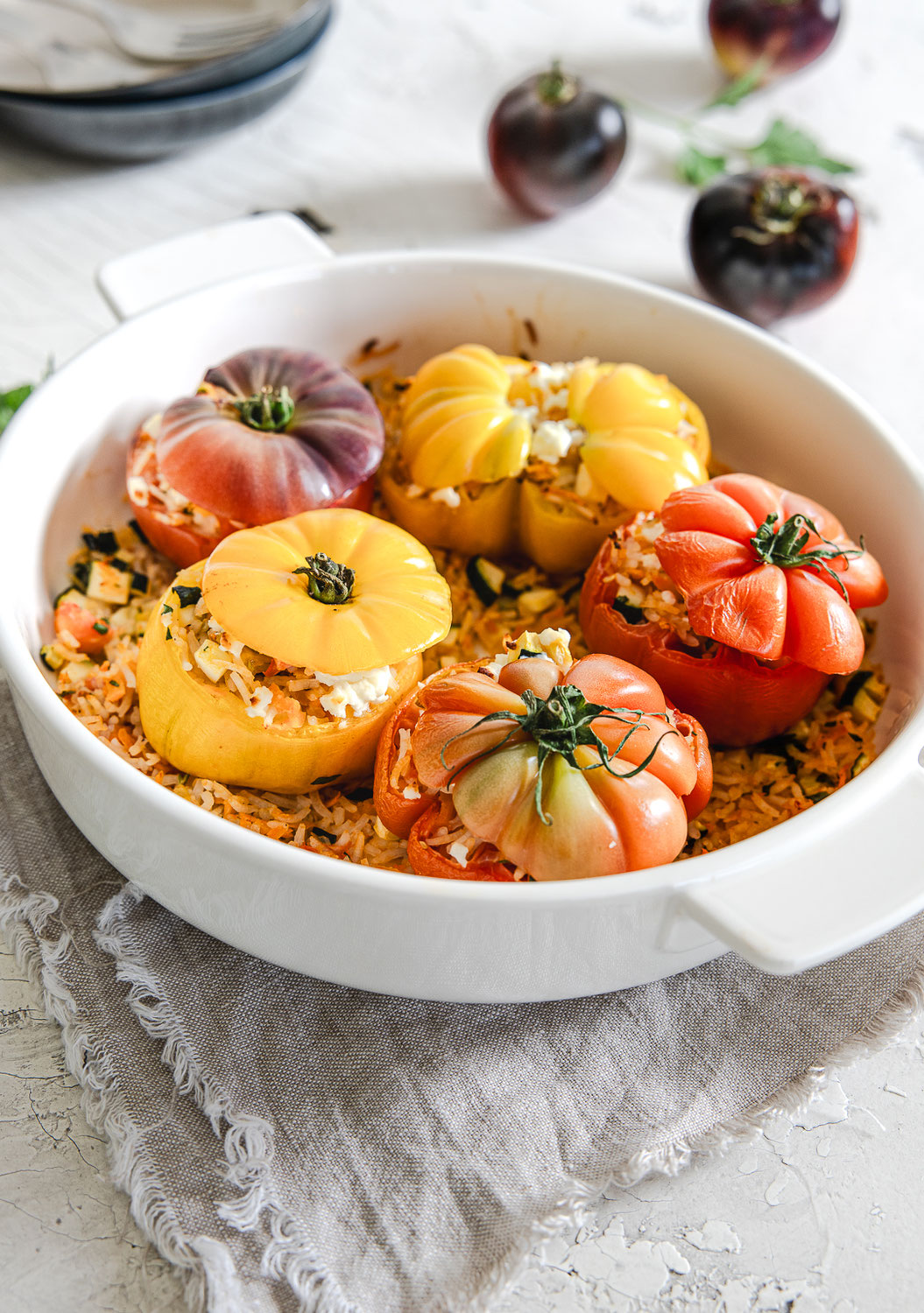 Gefüllte Tomaten mit Reis und Gemüse - Einfaches vegetarisches Rezept