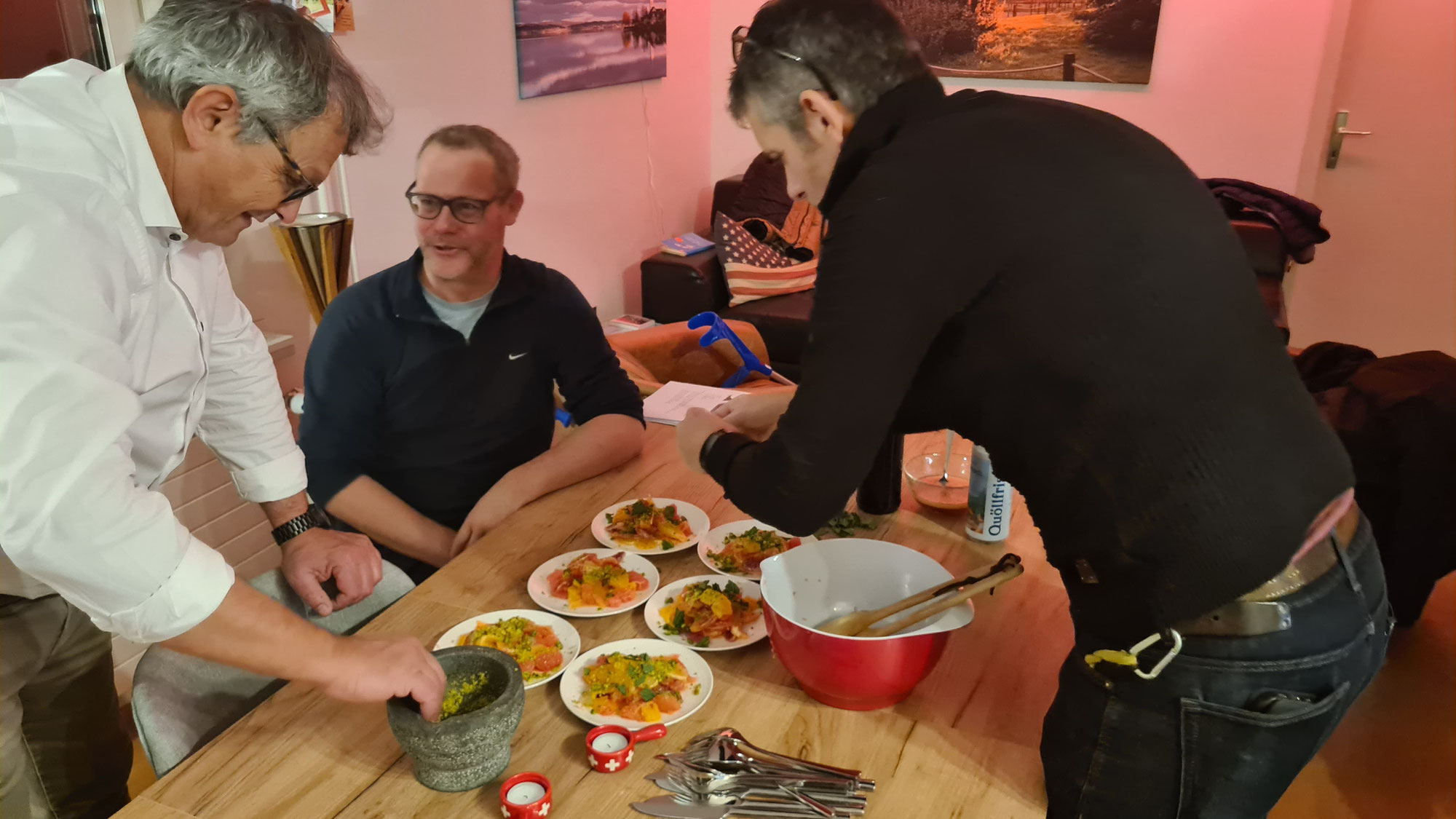 HKKE - erstes Kochen im 25