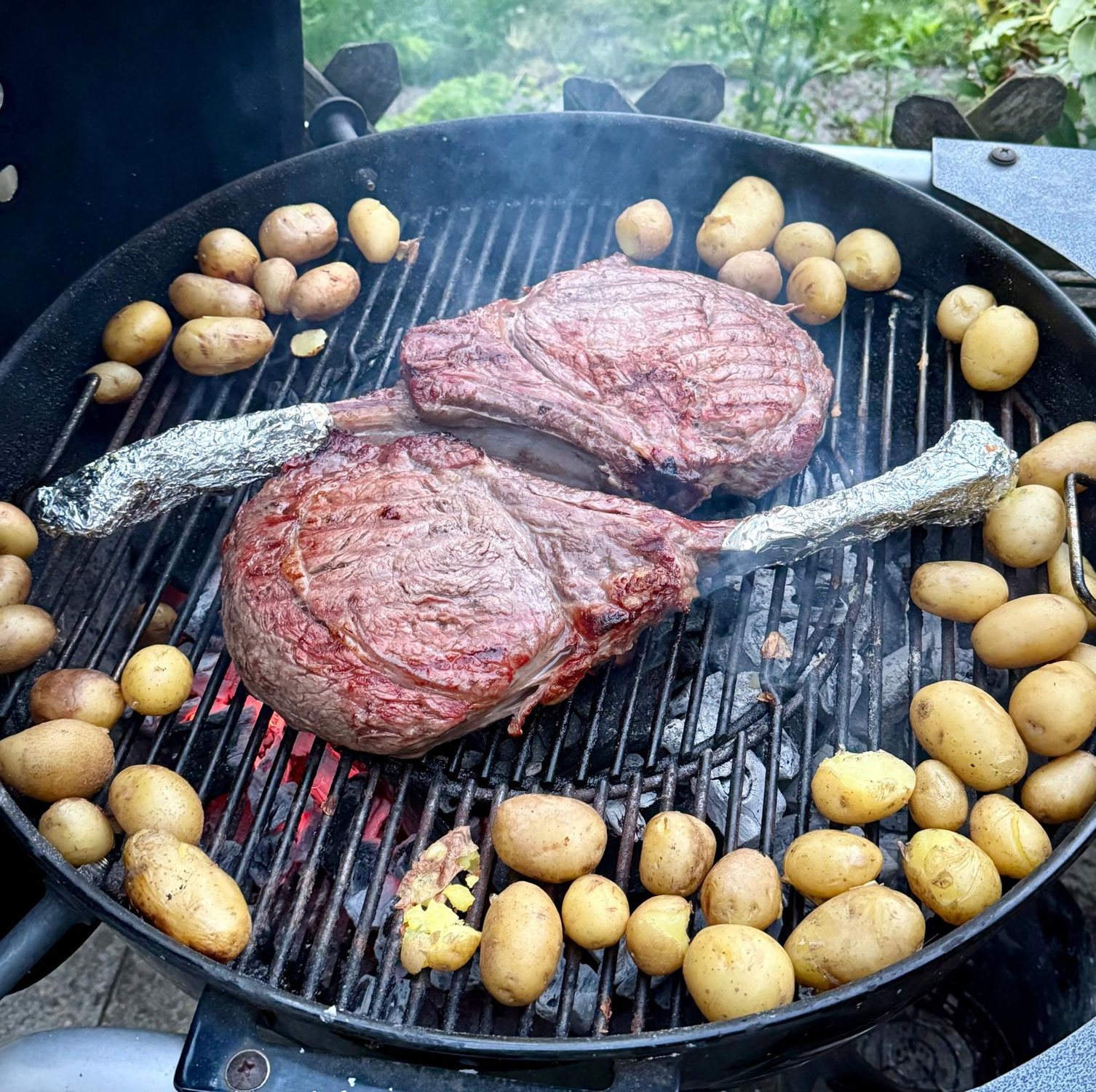 Tomahawk- Steaks