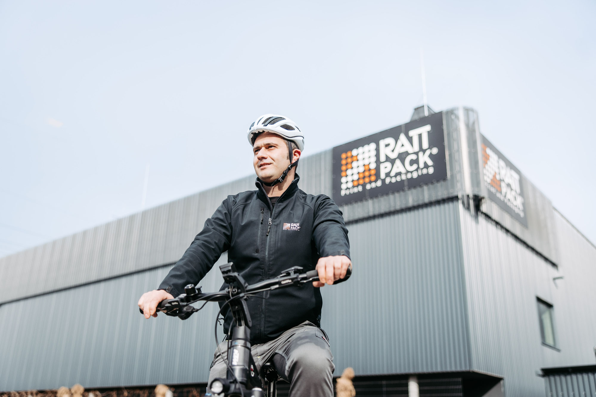 Déplacements durables : Klaus et Önder misent sur le Jobticket et le Jobbike