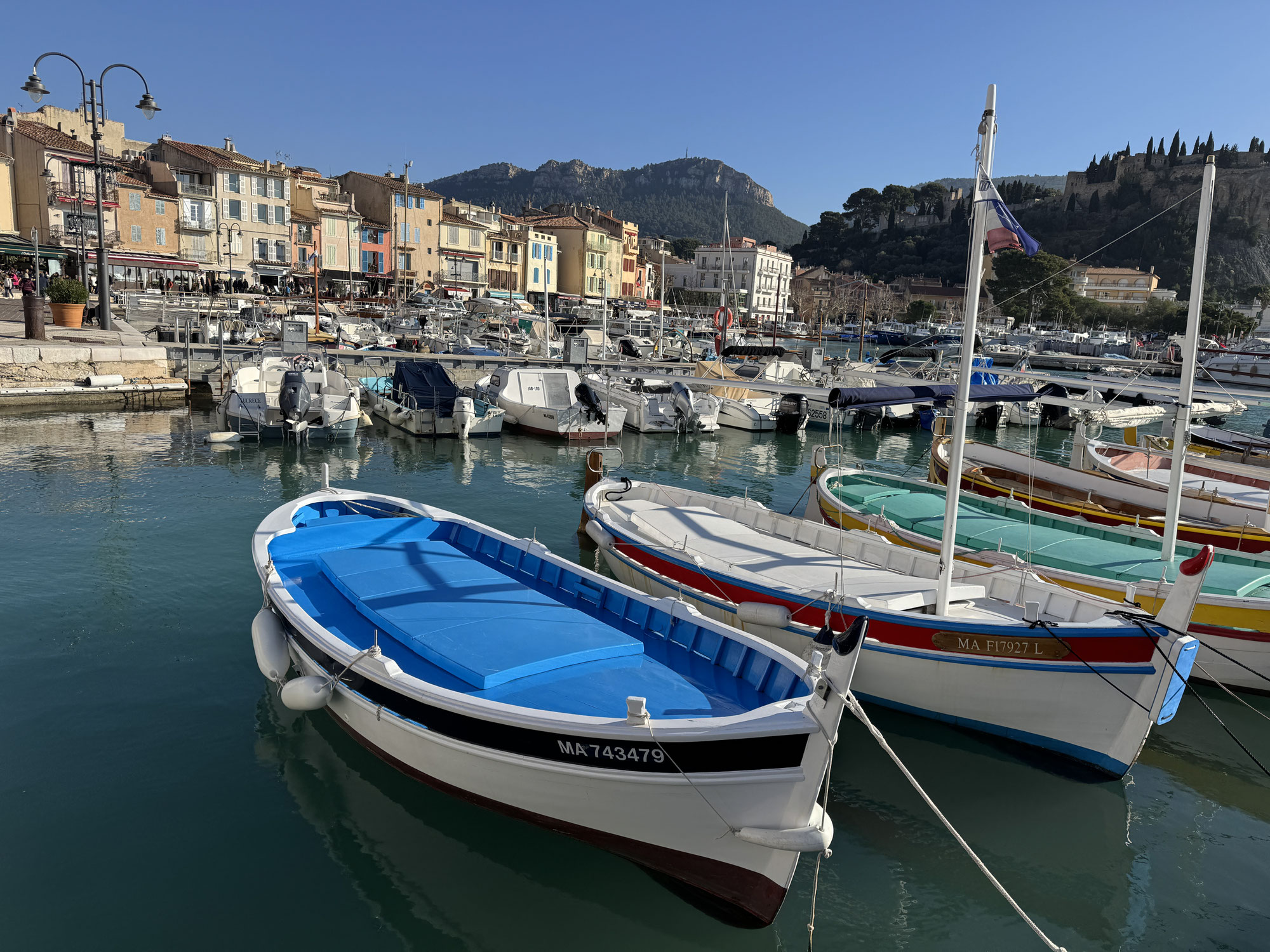 Tag 3: Ausflug nach Cassis und Marseille
