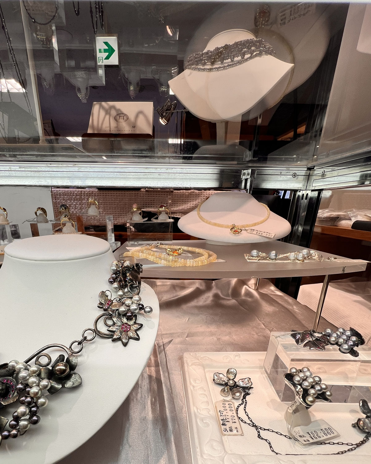 広島でのアクセサリー展　スタート
