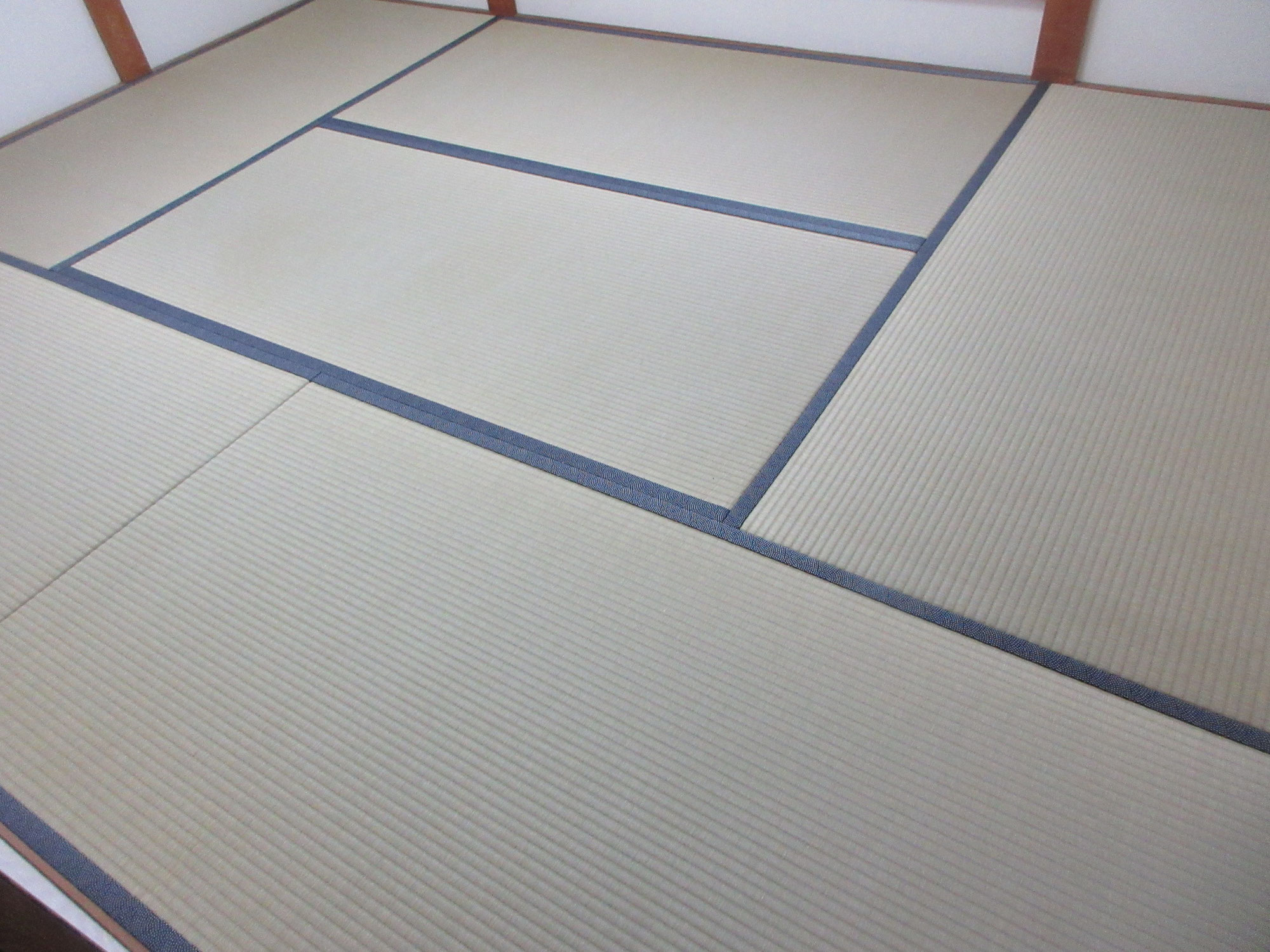 昭島市Y様　特上畳の裏返し、障子張替え施工写真