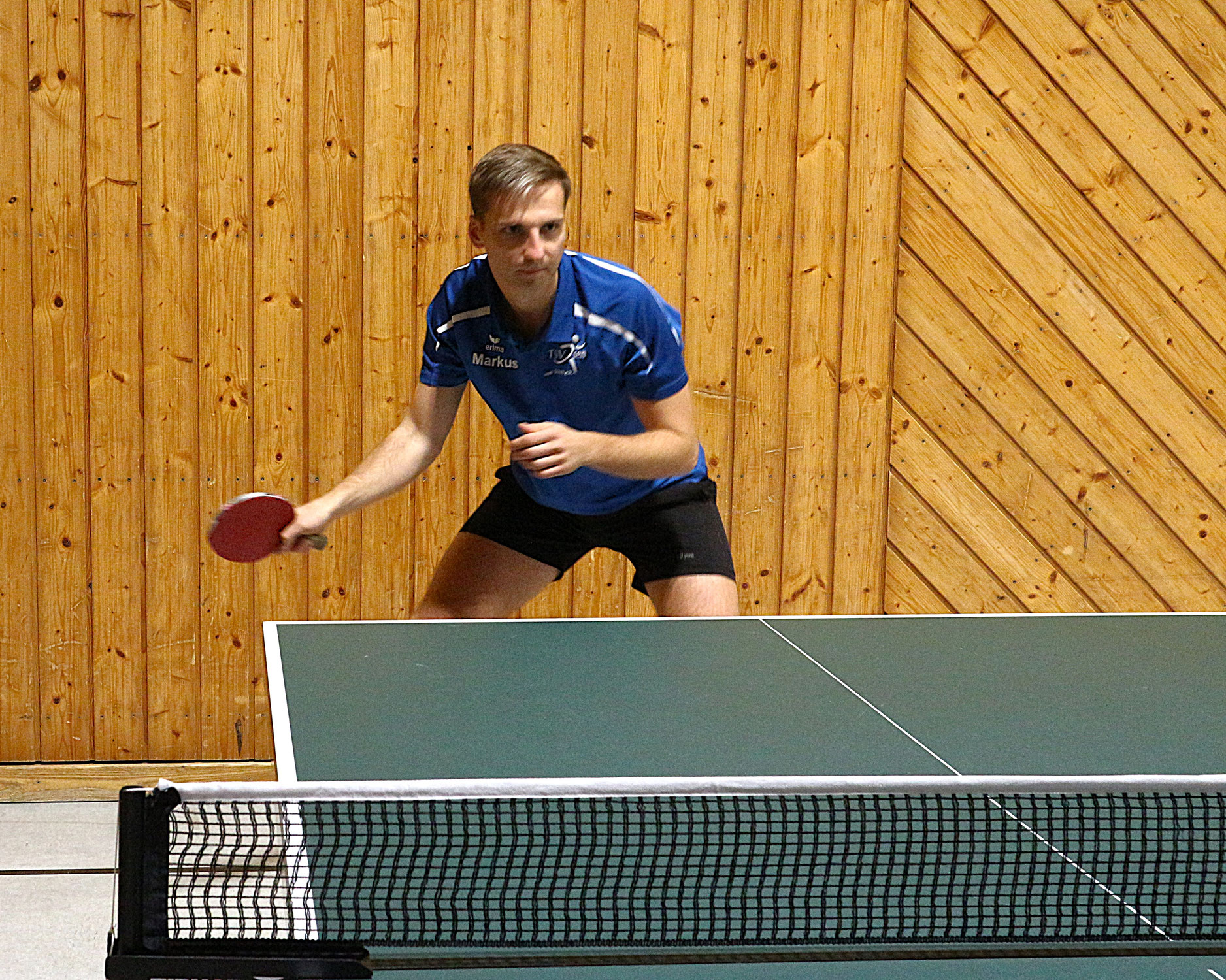 Licht und Schatten für Isener Tischtennis Erste