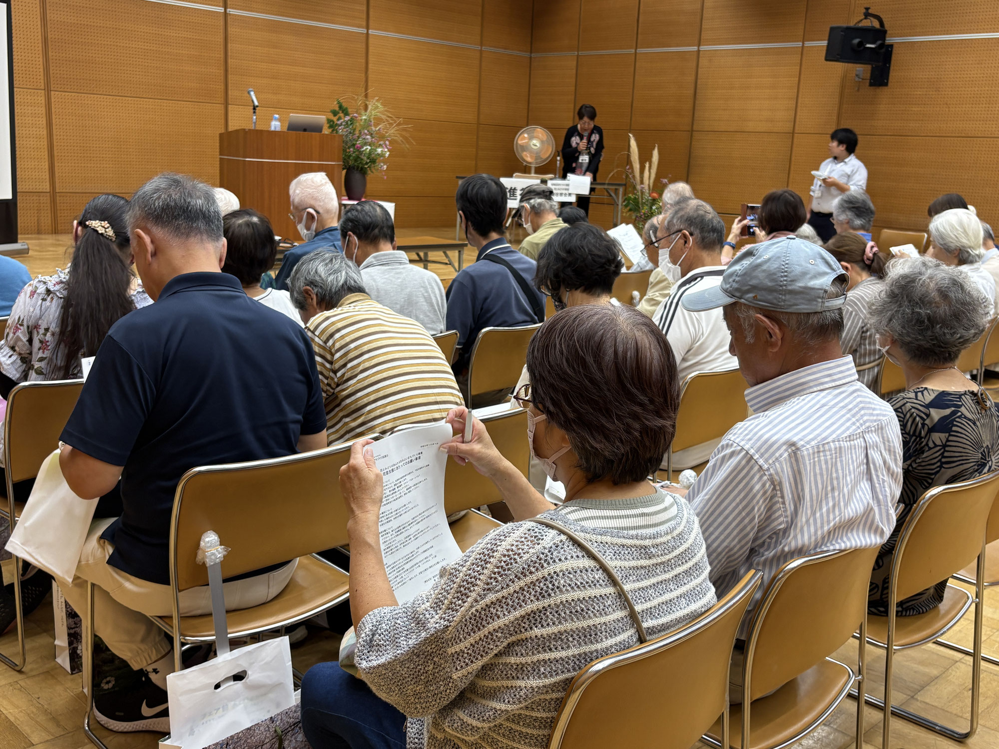 第14回花苗支援説明会と川崎市市制100周年記念講演会