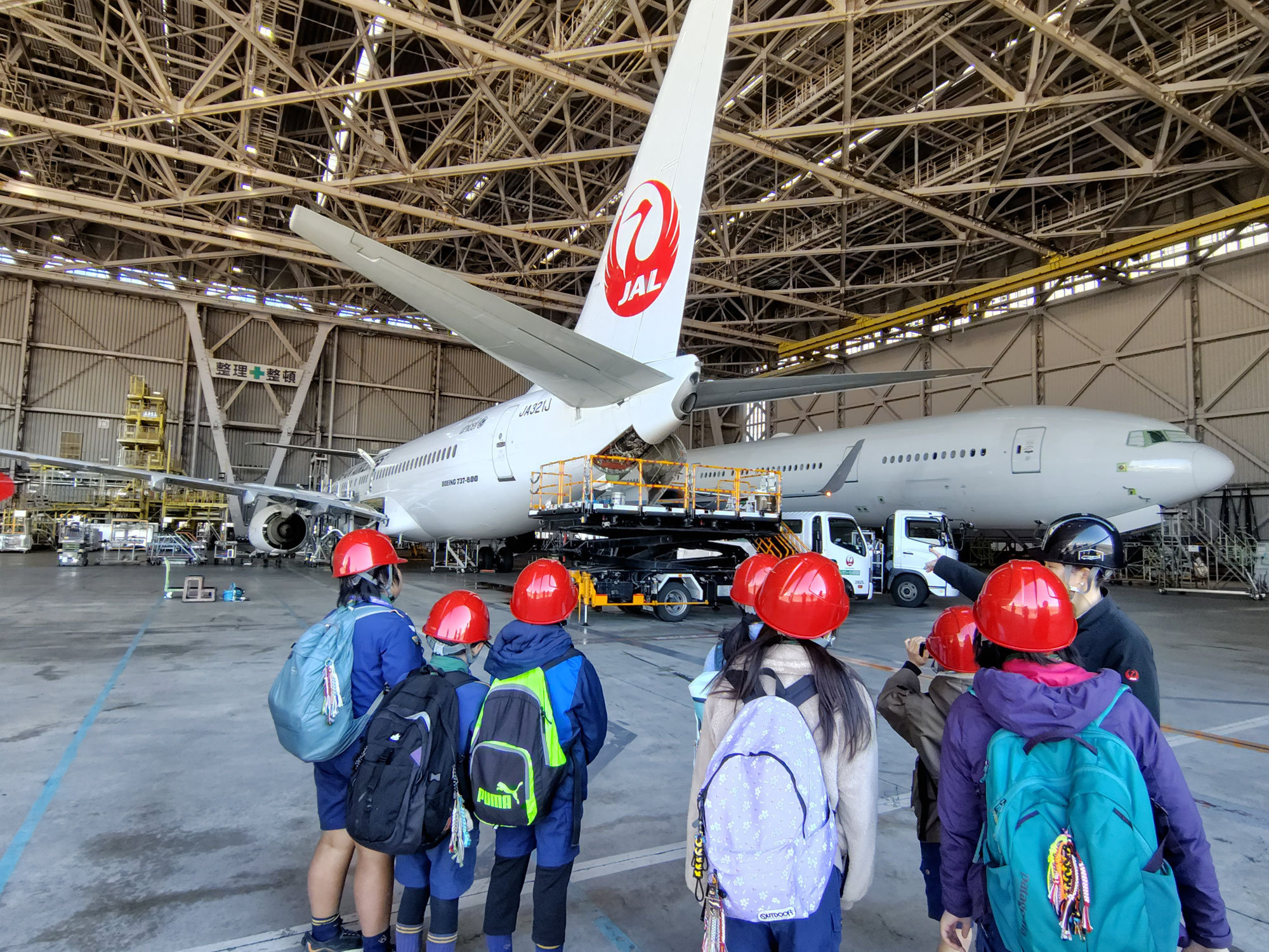 ★カブ隊★JALの工場見学と羽田空港探検