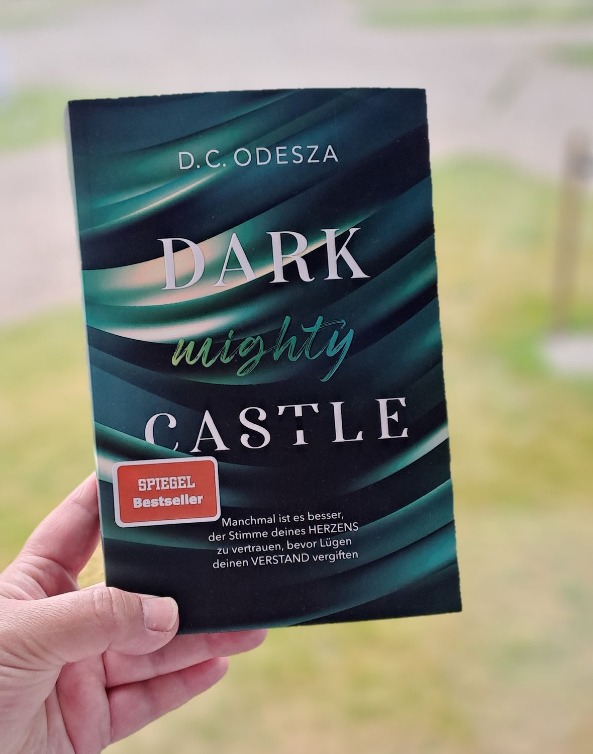 Es geht weiter mit den Lords - Rezension zu "Dark mighty Castle"