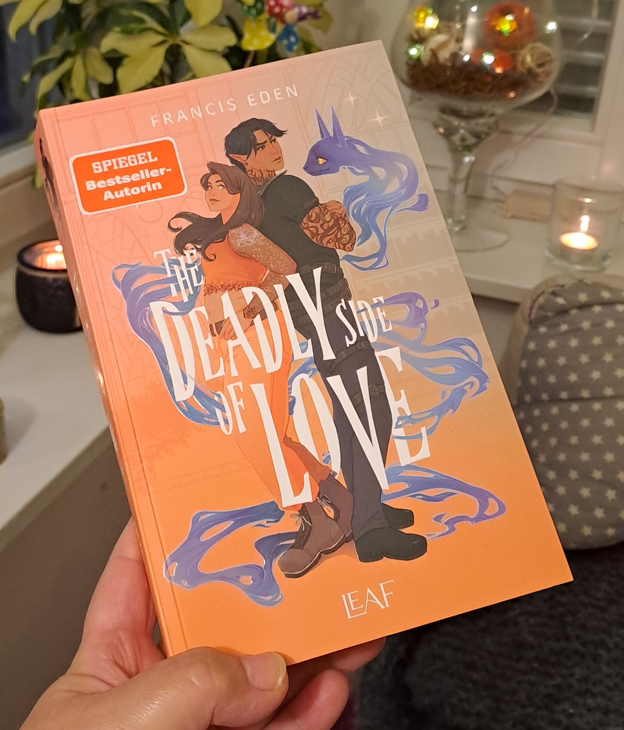 Chaos-Hexe - Rezension zu "Deadly side of love"