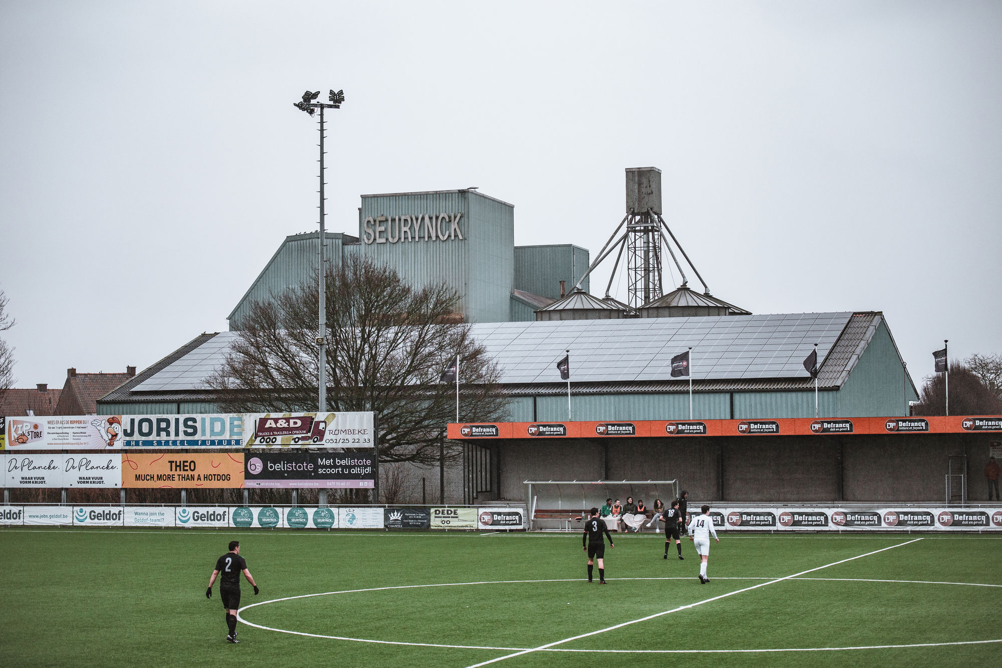 Groundhopping: KVC Sint-Eloois-Winkel Sport Reserve B vs. KFC Marke Reserve