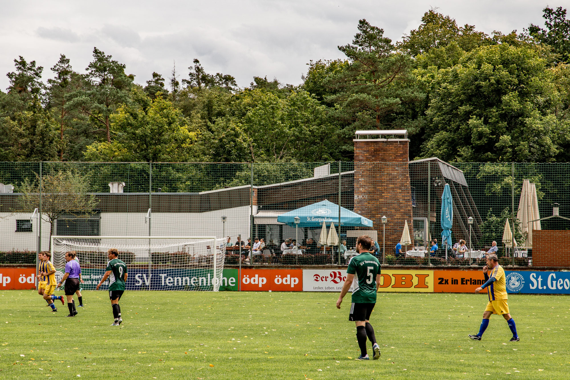 Groundhopping: SV Tennenlohe vs. 1. FC Hedersdorf