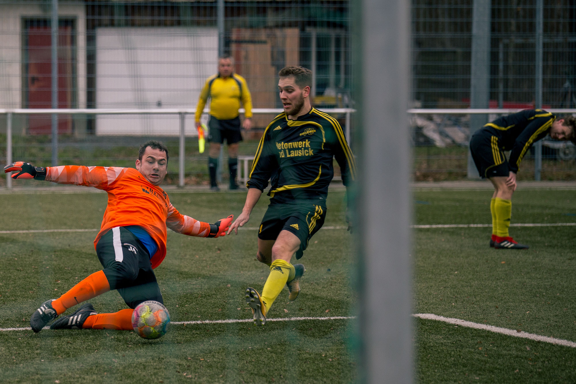 Groundhopping: Roßweiner SV vs. FC Bad Lausick