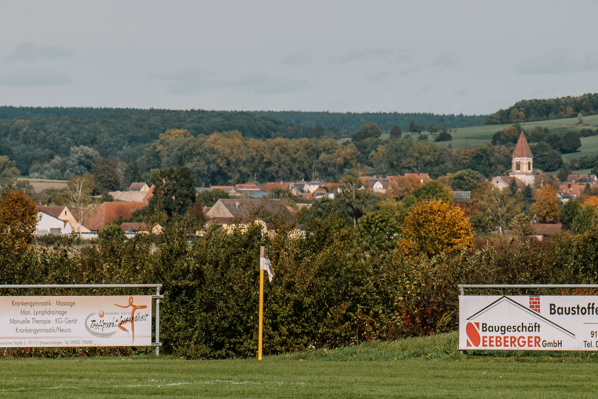 Groundhopping: TV Markt Weiltingen vs. FC/DJK Burgoberbach