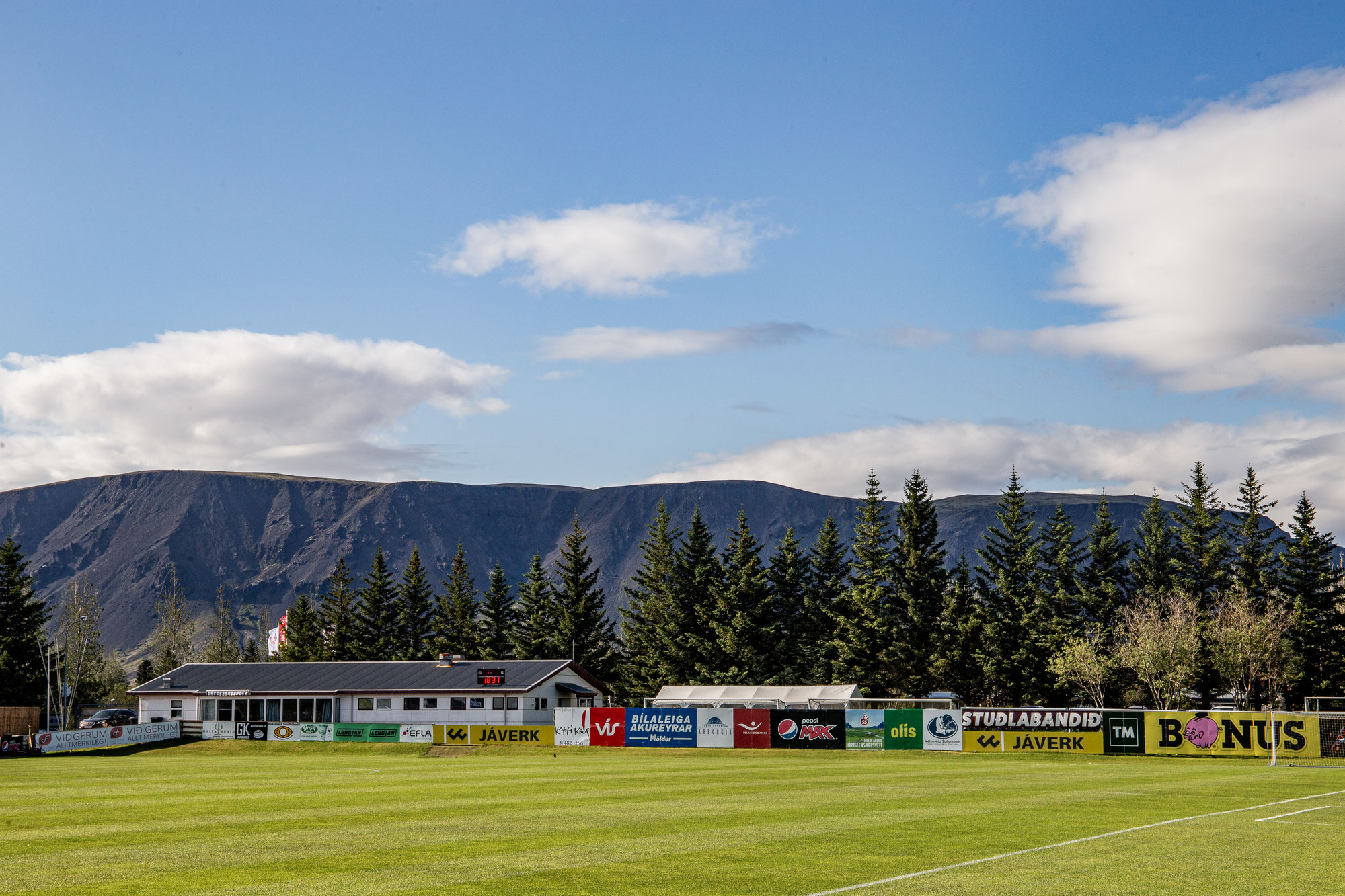 Groundhopping: Selfoss/Árborg/Stokkseyri vs. Stjarnan/KFG/Álftanes 2