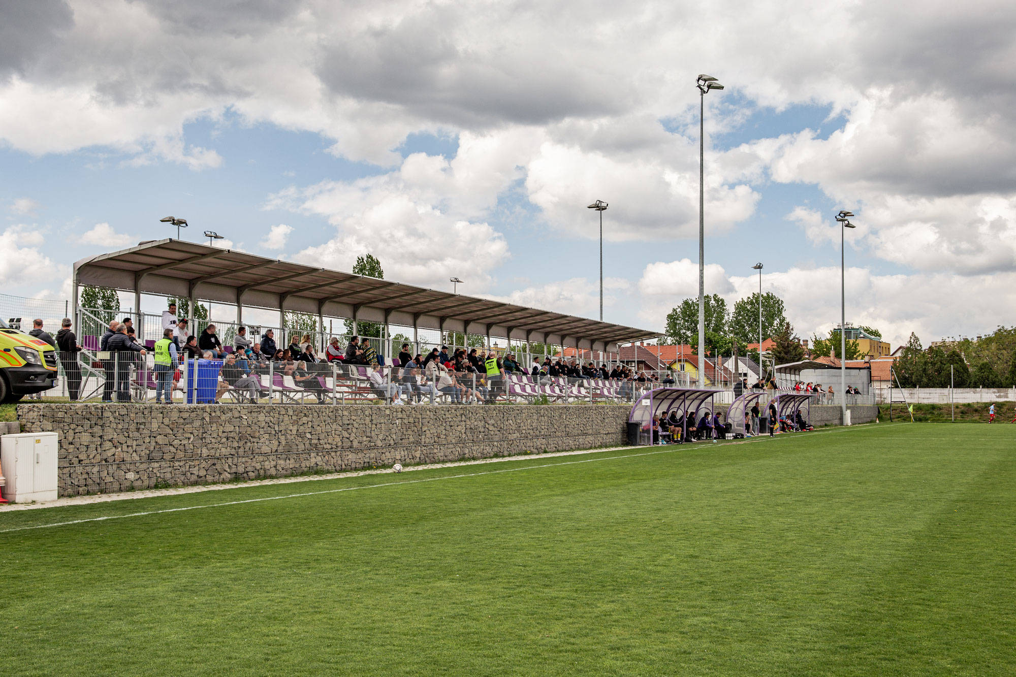 Groundhopping: Újpest FC II vs. Dunaújváros SE