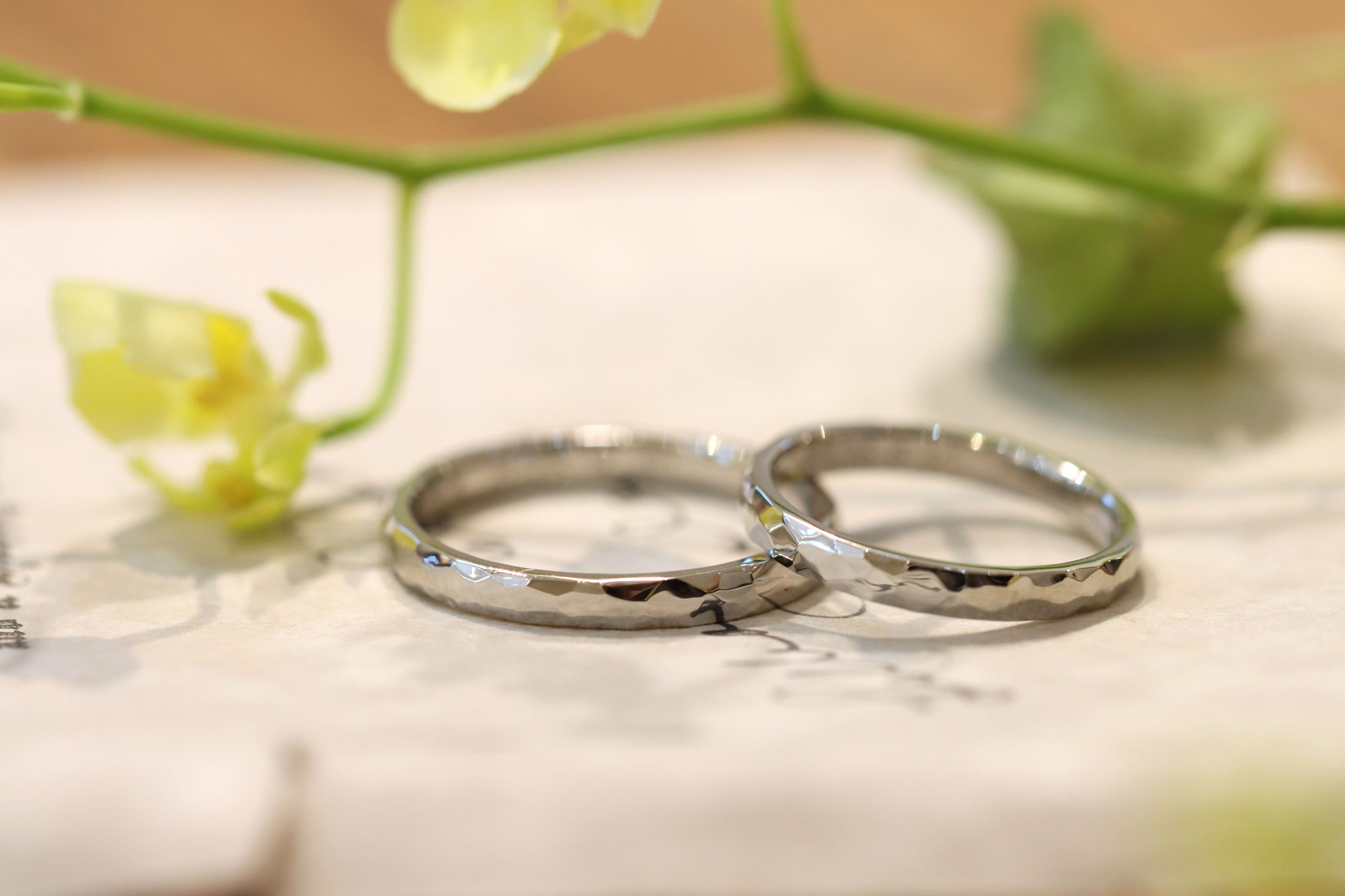 槌目模様の結婚指輪★シンプルコース