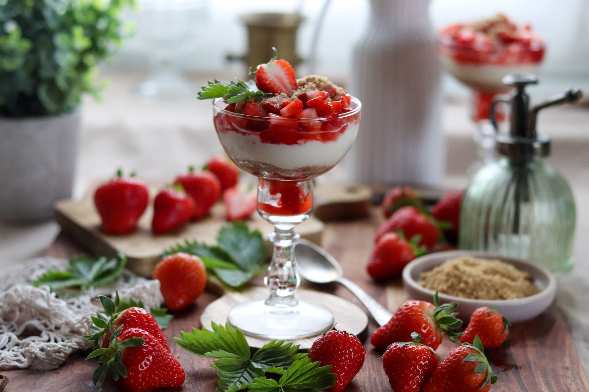 Erdbeerdessert im Glas