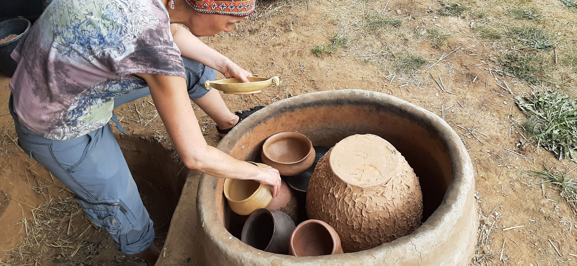 Einweihung des eisenzeitlichen Keramikbrennofens