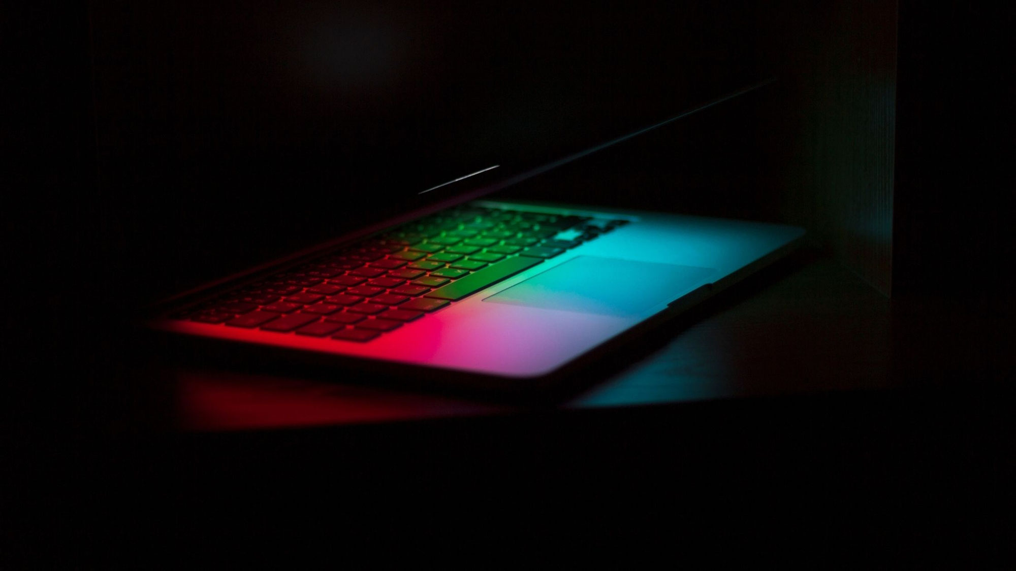 MacBook Pro 16"M1X 6月8日2時WWBCで発表か！