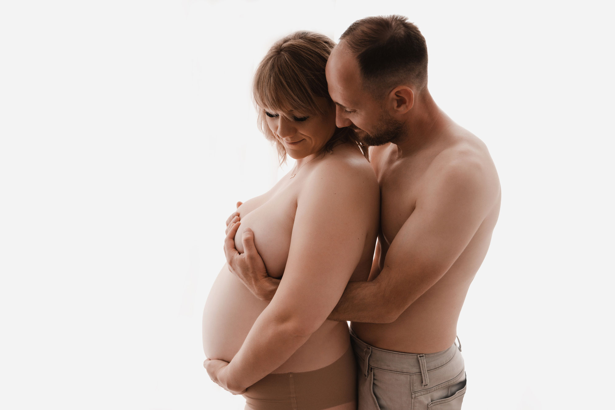 Schwangerschaftsfotografie im Fotostudio in Lichtenstein
