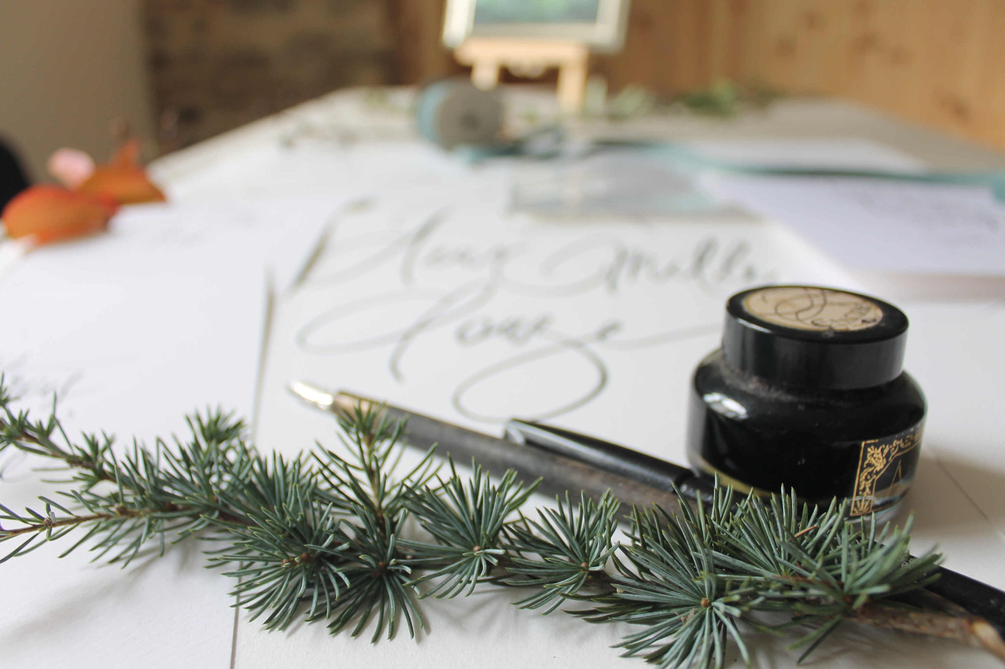 Comment se déroule une commande de date calligraphiée personnalisée
