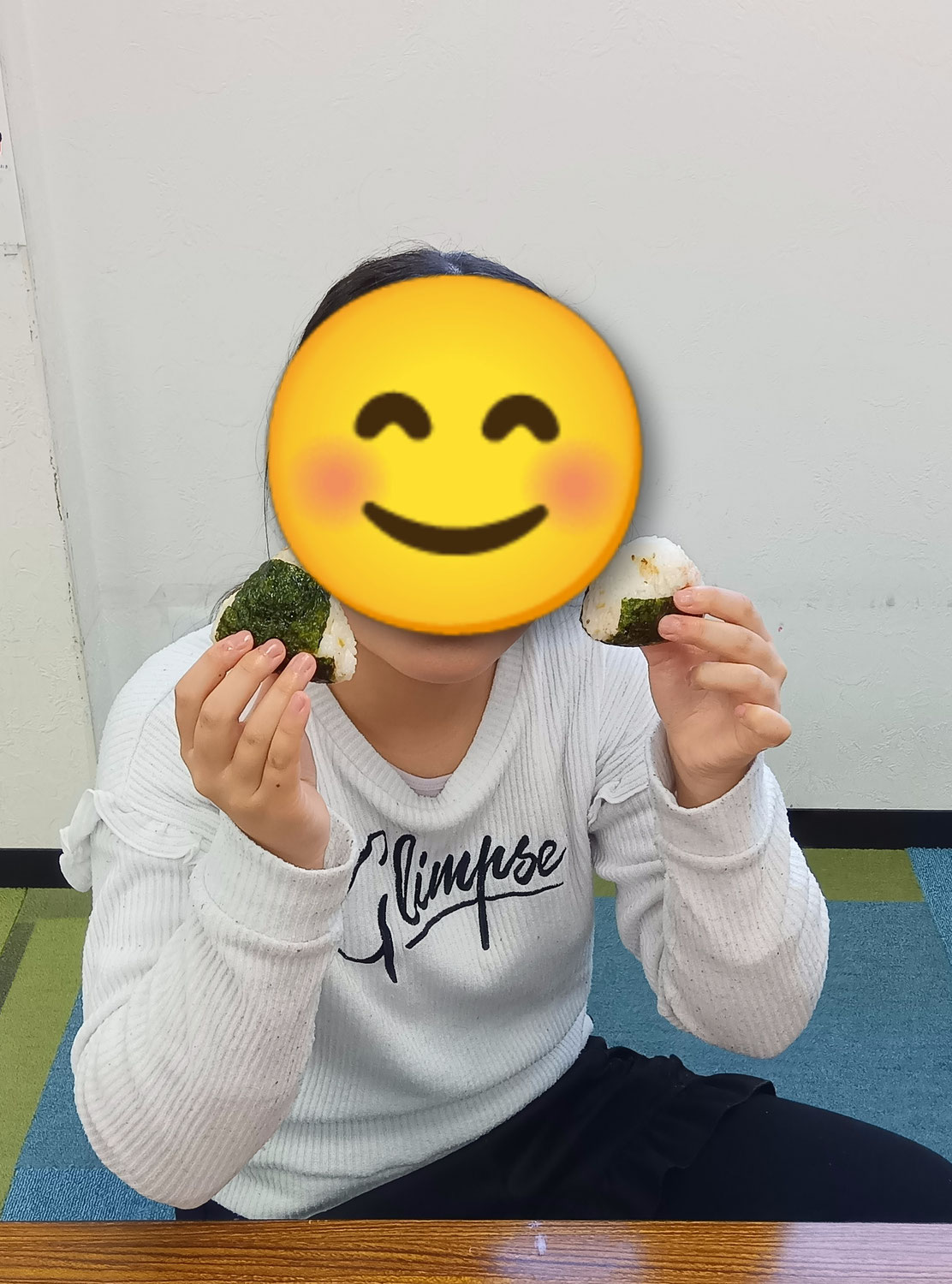 おにぎり作りをしました