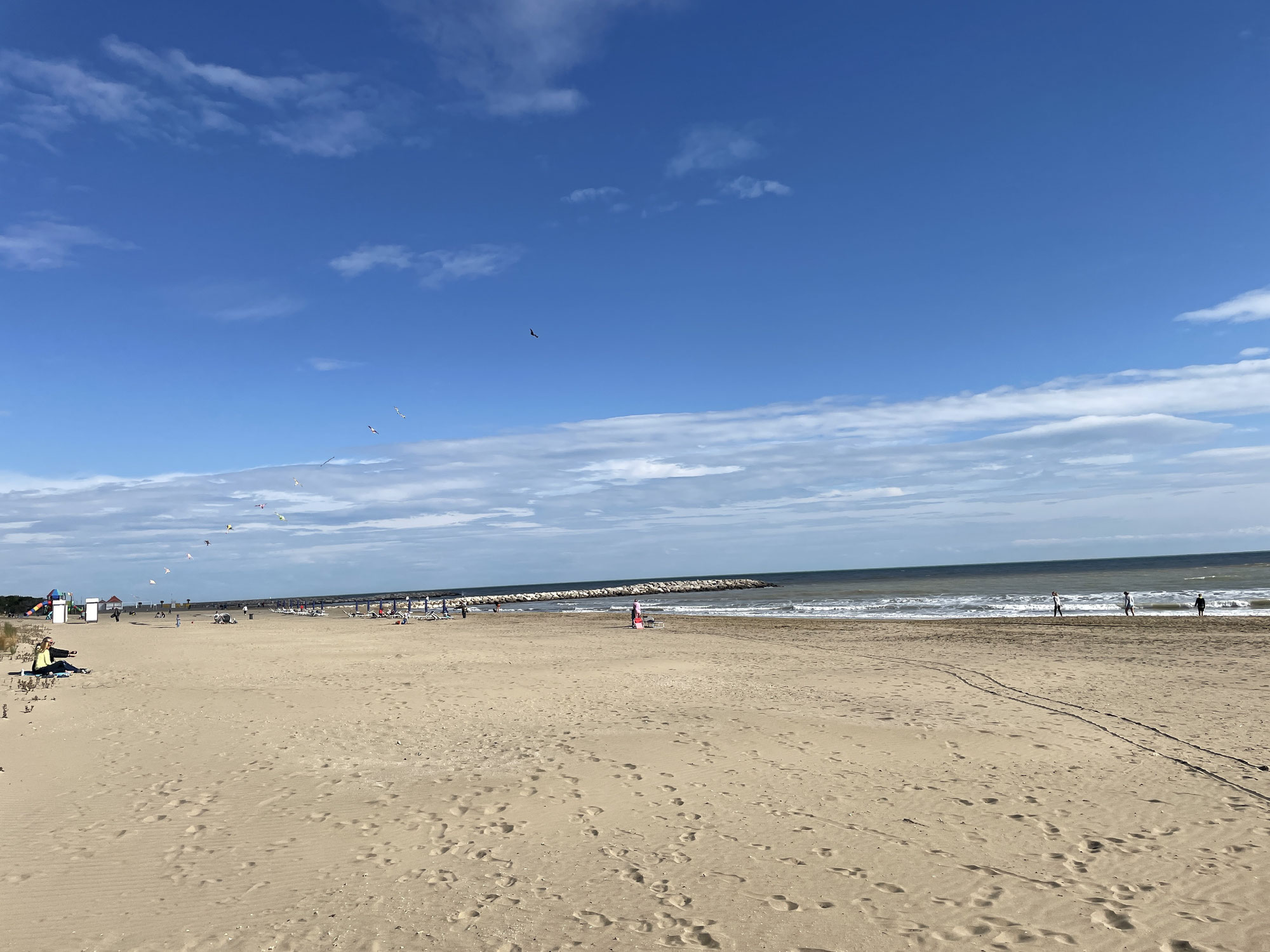 Tag 2 Der Sandstrand von Jesolo, Camping Village Cavallino