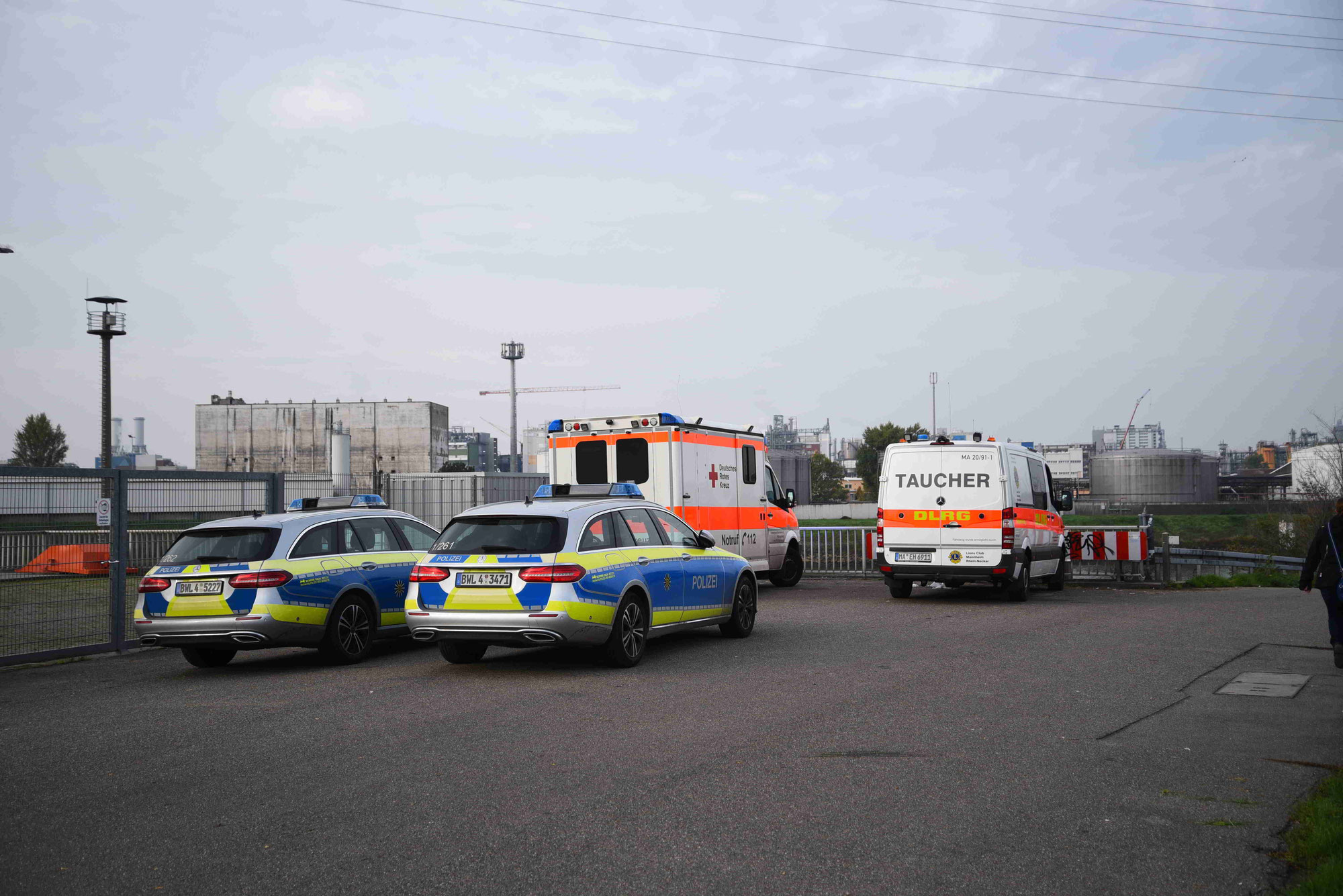 Großeinsatz an der Kammerschleuse in Mannheim