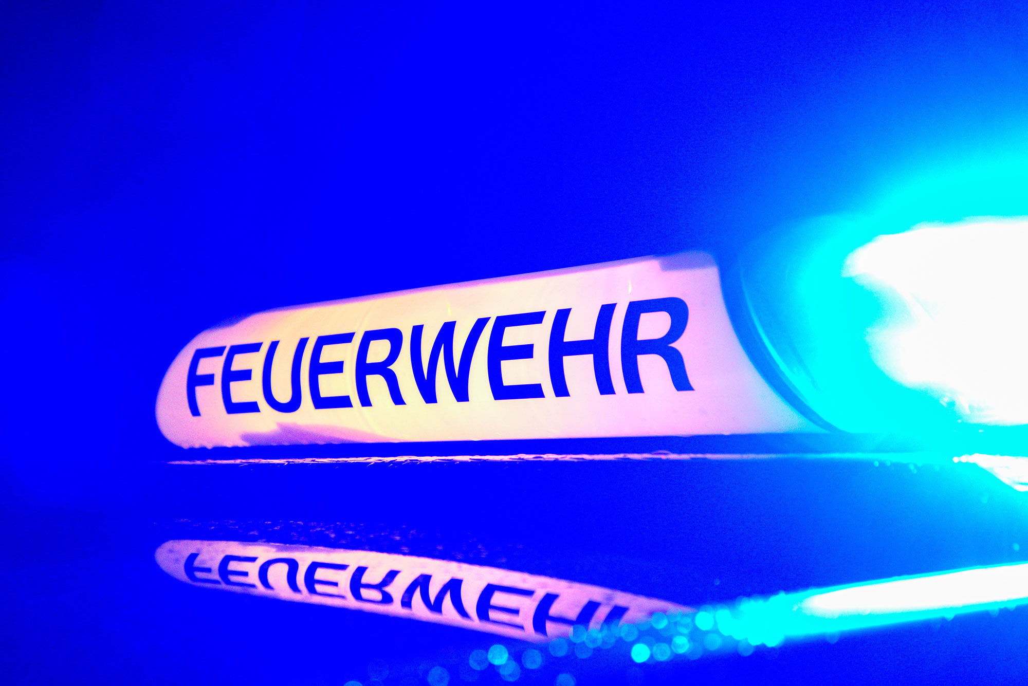 Graben-Neudorf - 22-Jähriger wird beim Umgang mit Chemikalien schwer verletzt