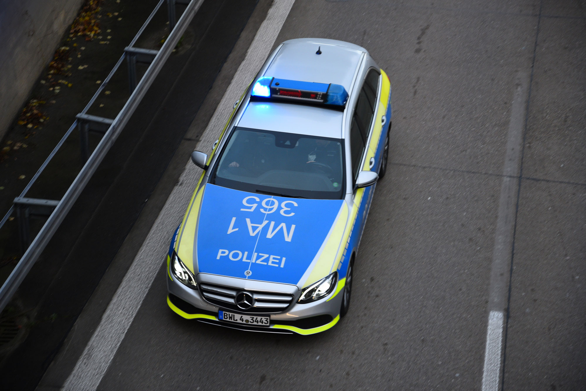 Weinheim A5: Unter Drogeneinfluss versucht vor Polizei zu flüchten