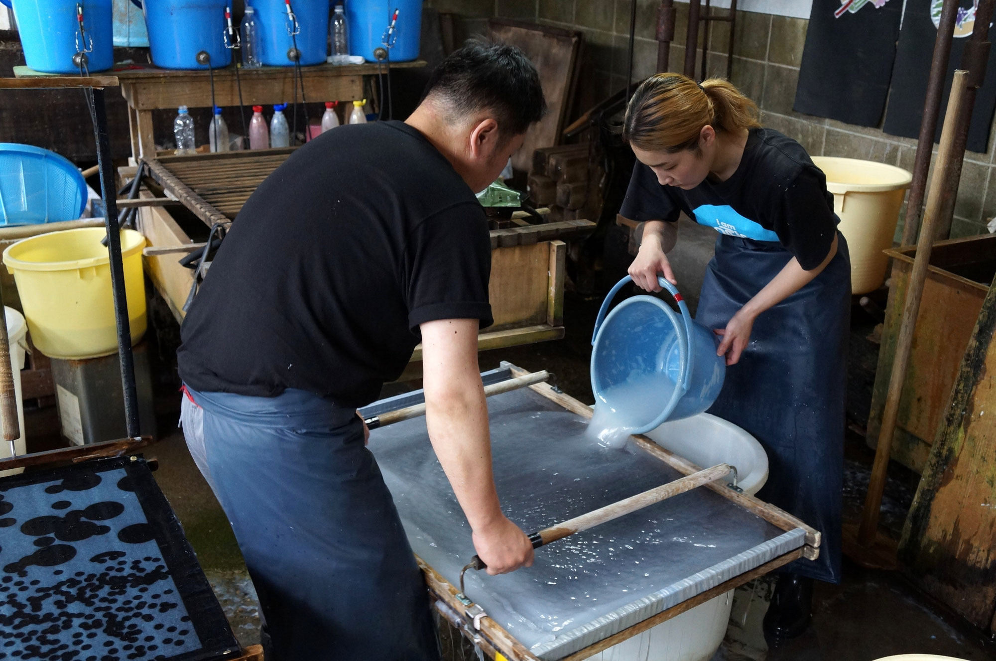 和紙問屋の小野商店、手漉き和紙作りサービス 「彩創紙(さいそうし)」を11月より開始