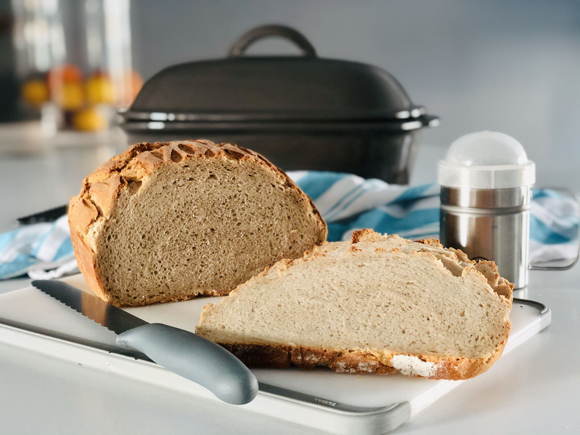 Brot mit Kräuter Creme Fraiche aus dem Ofenmeister von Pampered Chef®