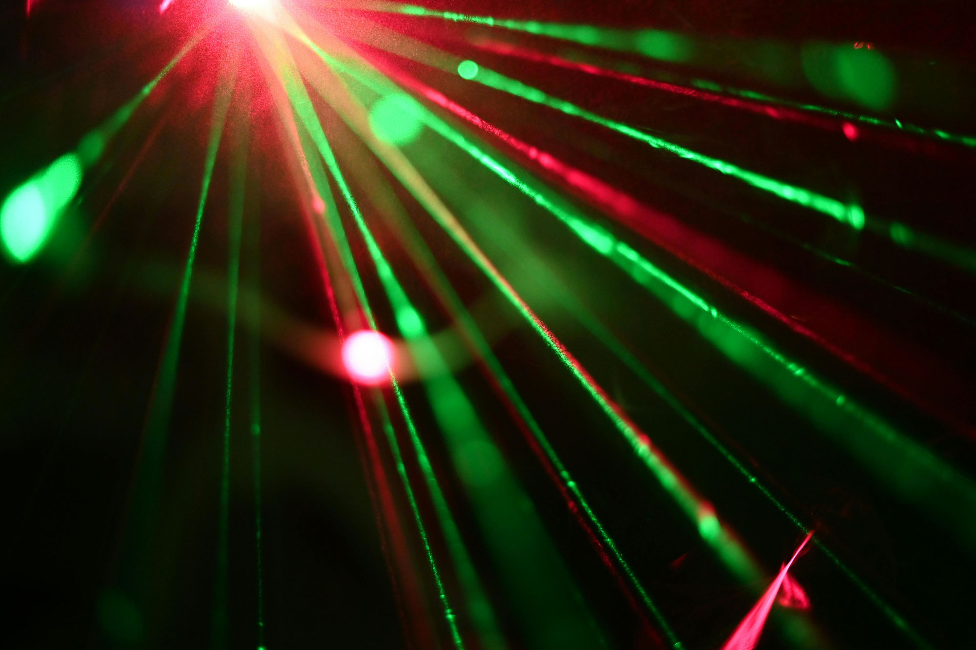Manuelle Photonen-Einstimmung - ein neuer Zugang zur inneren Ordnung