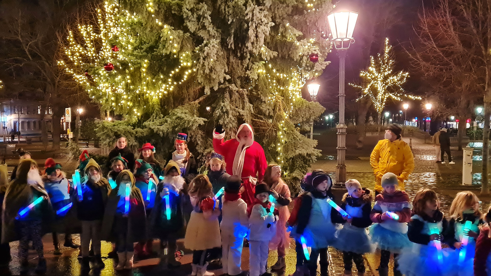 Lichtereinkauf zum 1. Advent in Bernburg