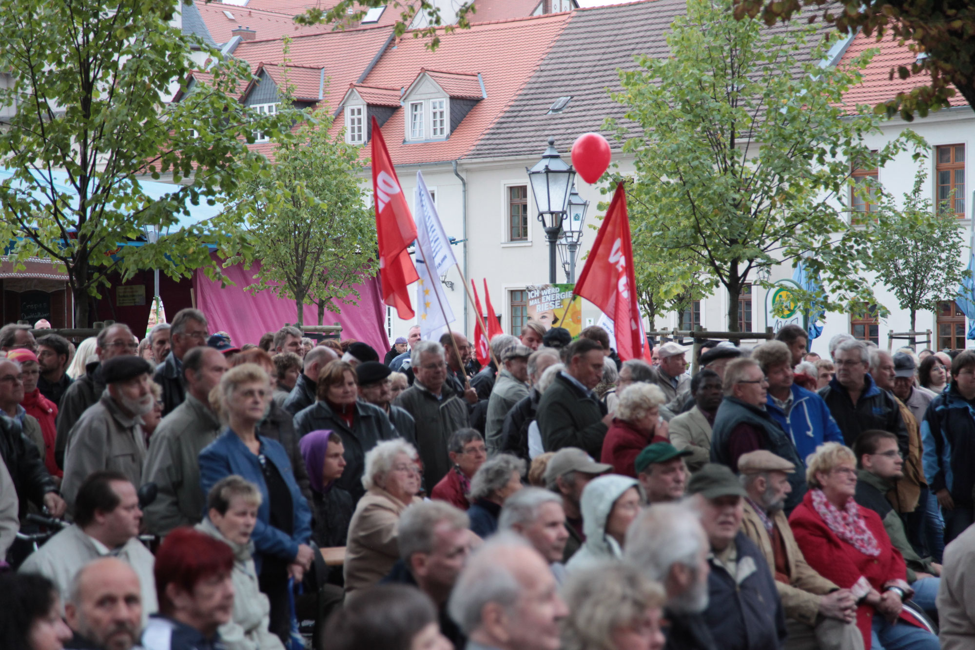 Lesen gegen das Vergessen am 6. Mai auf dem Karlsplatz
