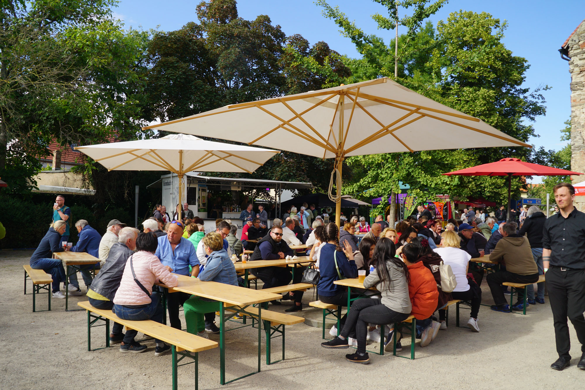 30. Bernburger Klosterfest: Musik, Kreativität und Sommerstimmung im Kloster Bernburg
