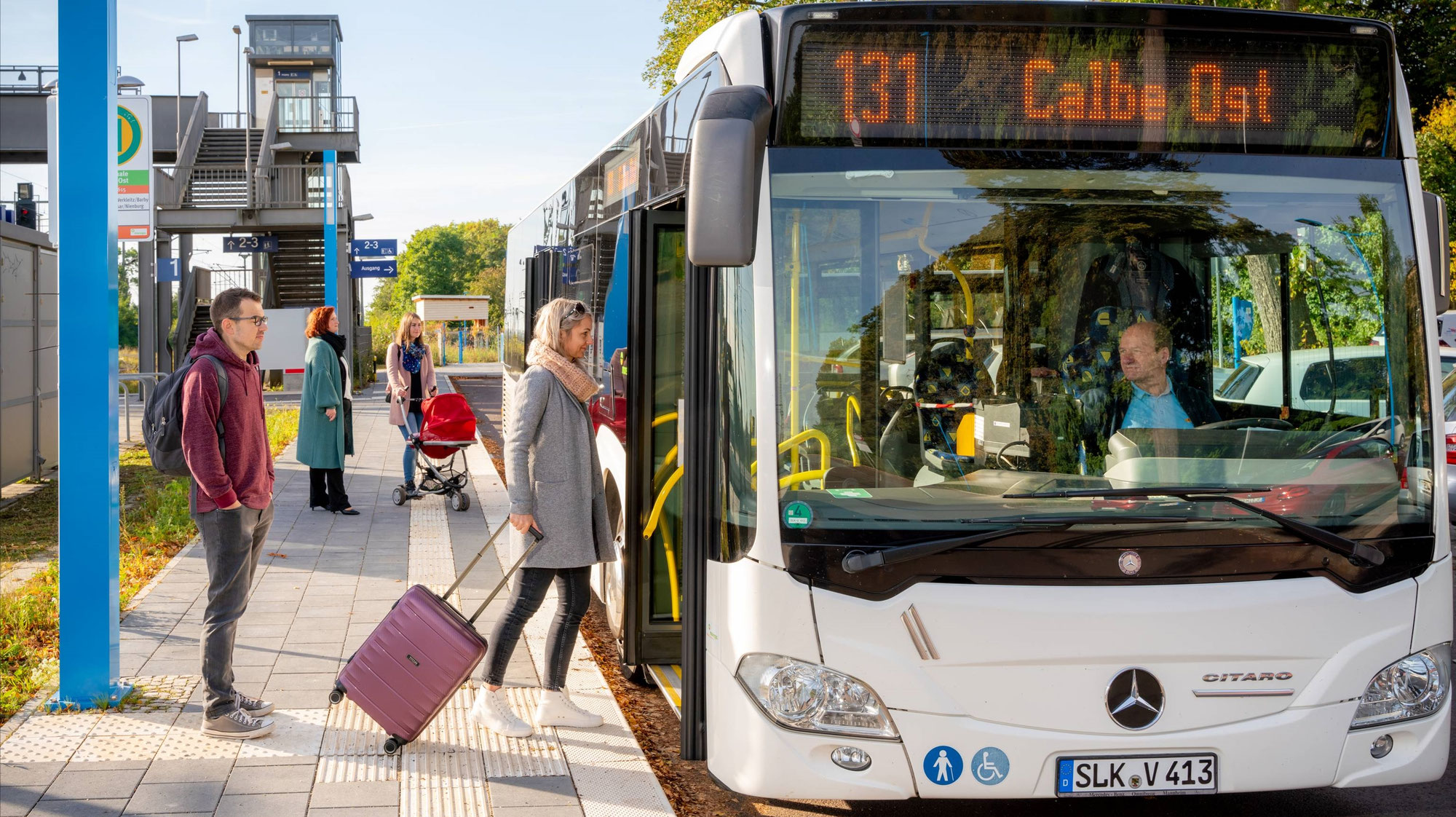 Kostenfreie Fahrt im Salzlandkreis für Flüchtende aus der Ukraine