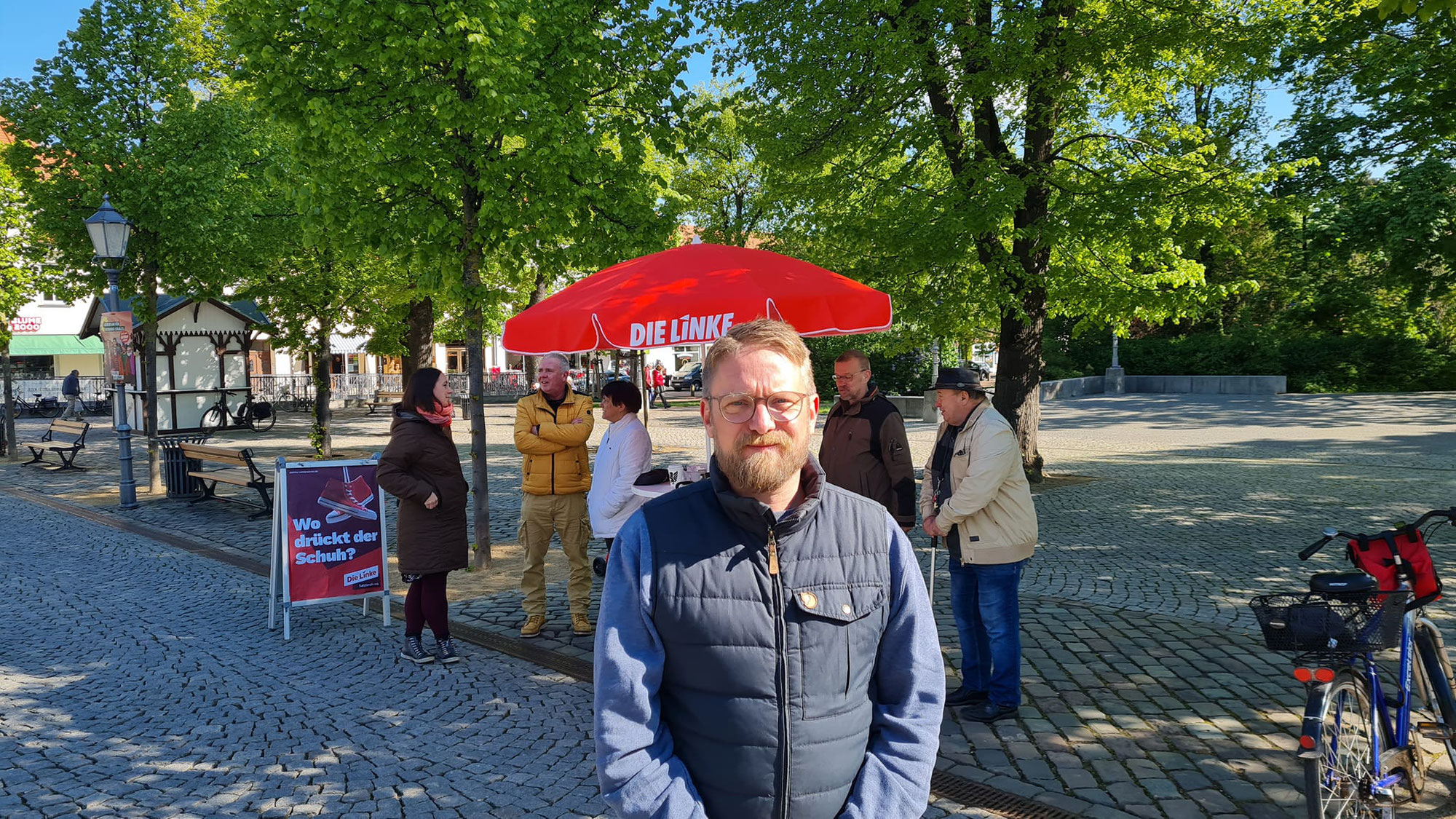 Unterschriftenaktionaktion für bessere medizinische Versorgung in Bernburg