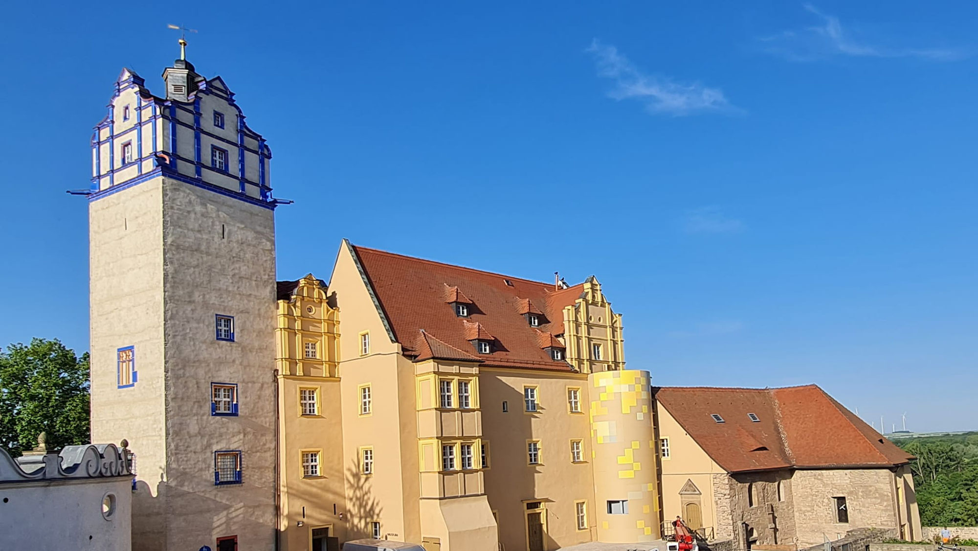 Ministerpräsident und Prinz von Anhalt zu Gast zur Neueröffnung des Museums Schloss Bernburg