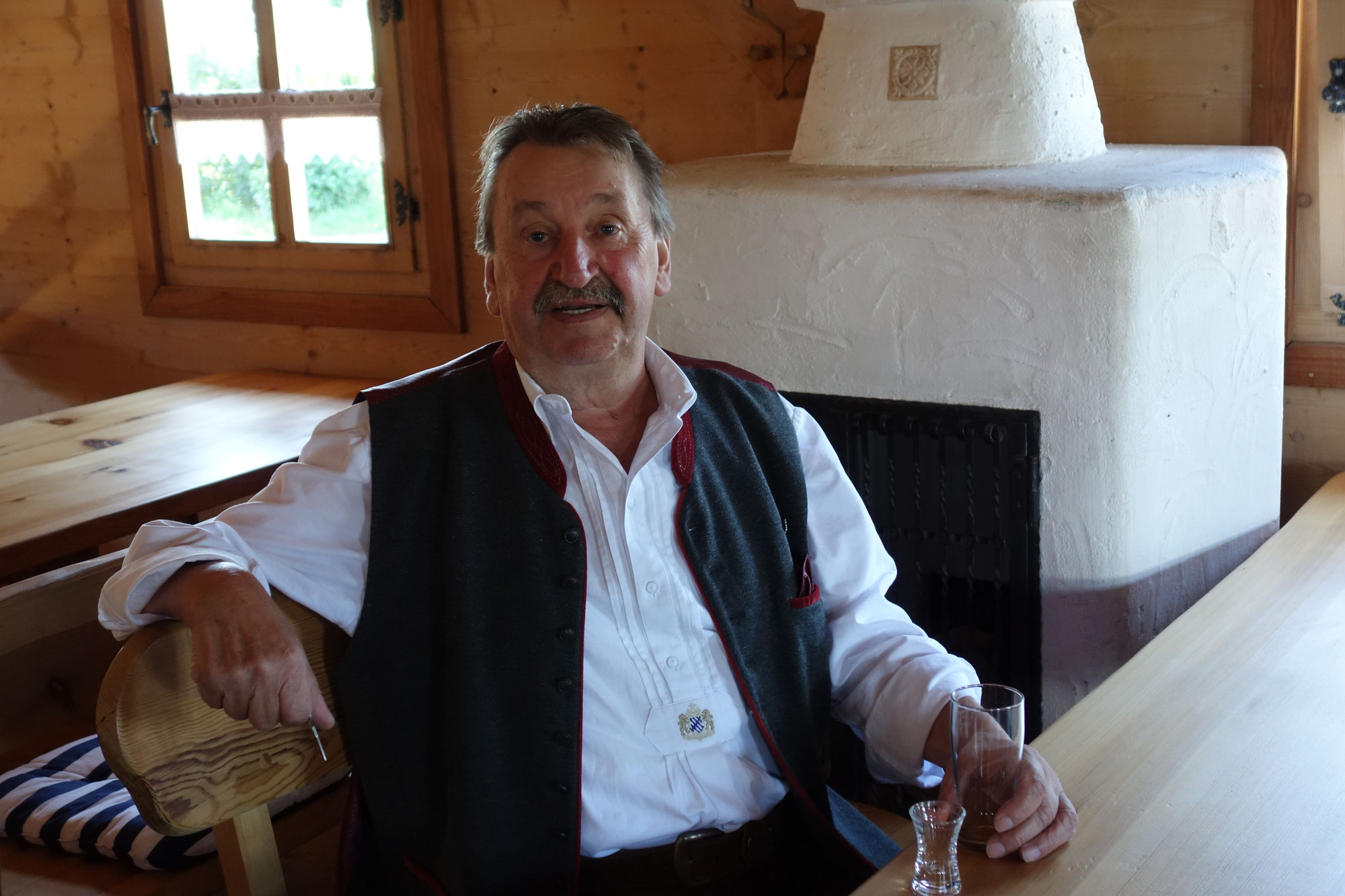 Jo im Talk mit dem bayrischen Urgestein Hans Bloemen