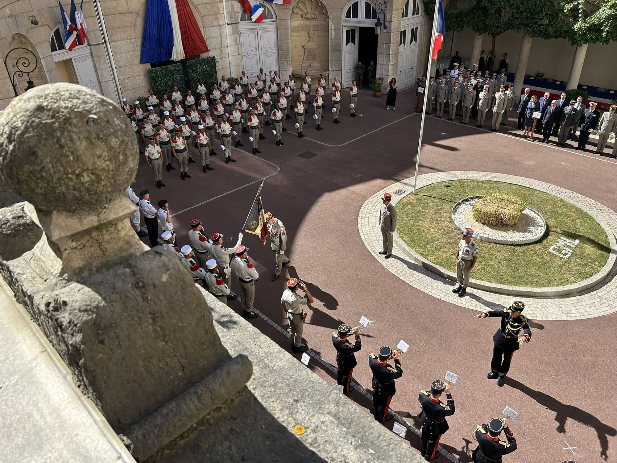10 juillet 2025 : Adieu aux armes du GCA Denis MISTRAL, Officier général de zone de défense et de sécurité Sud-Est, Gouverneur militaire de Lyon