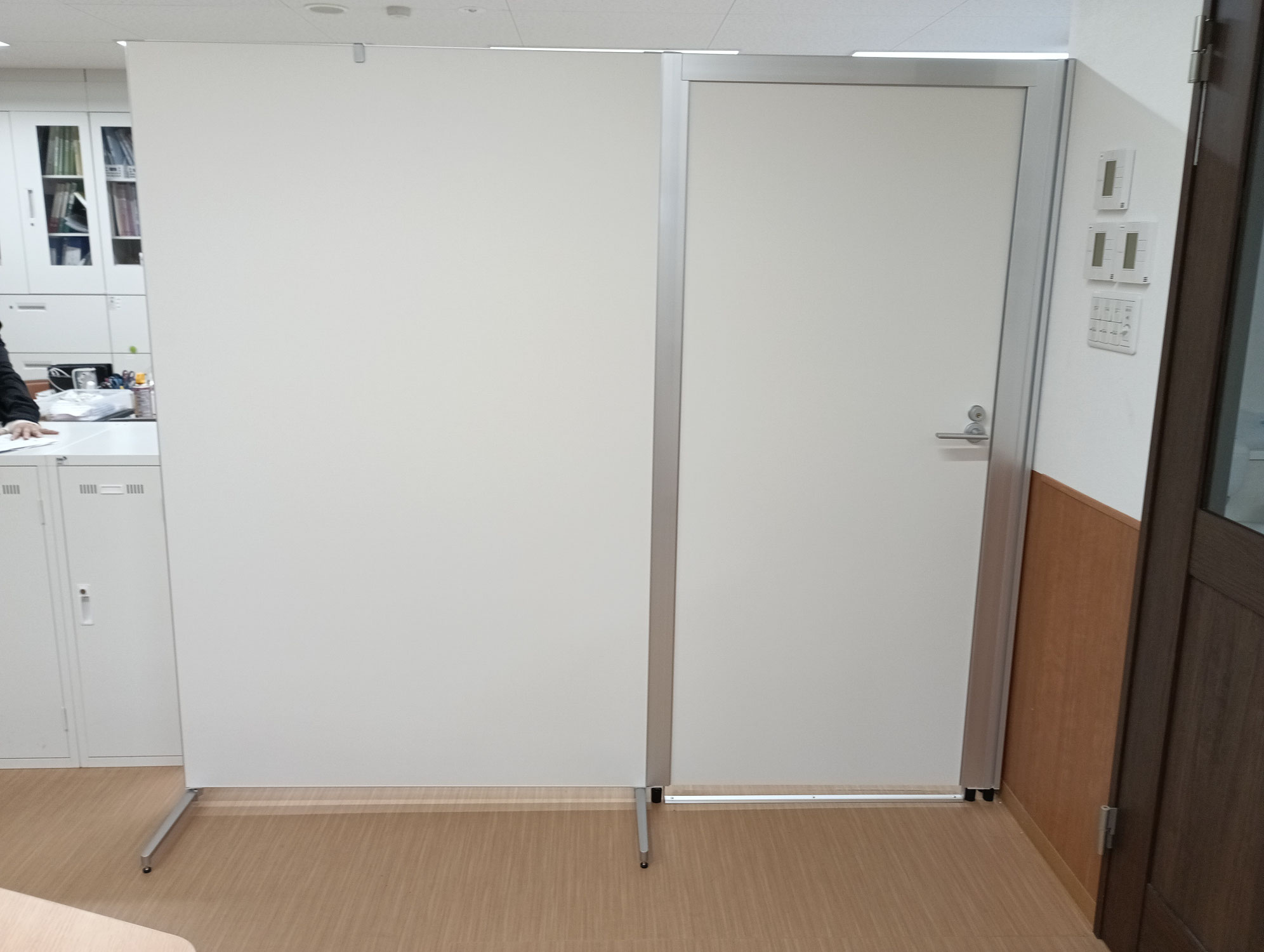 福祉サービス事業所に家具を納品しました